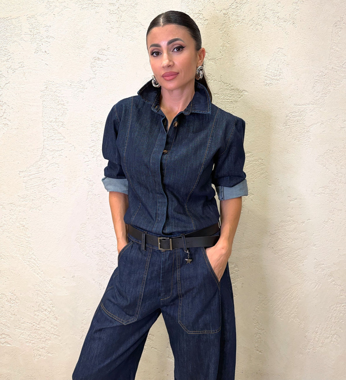 Camicia in denim con cuciture a contrasto