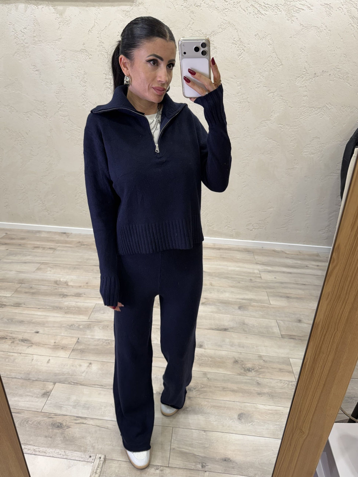 Tuta in maglia "Comfy" zip corta