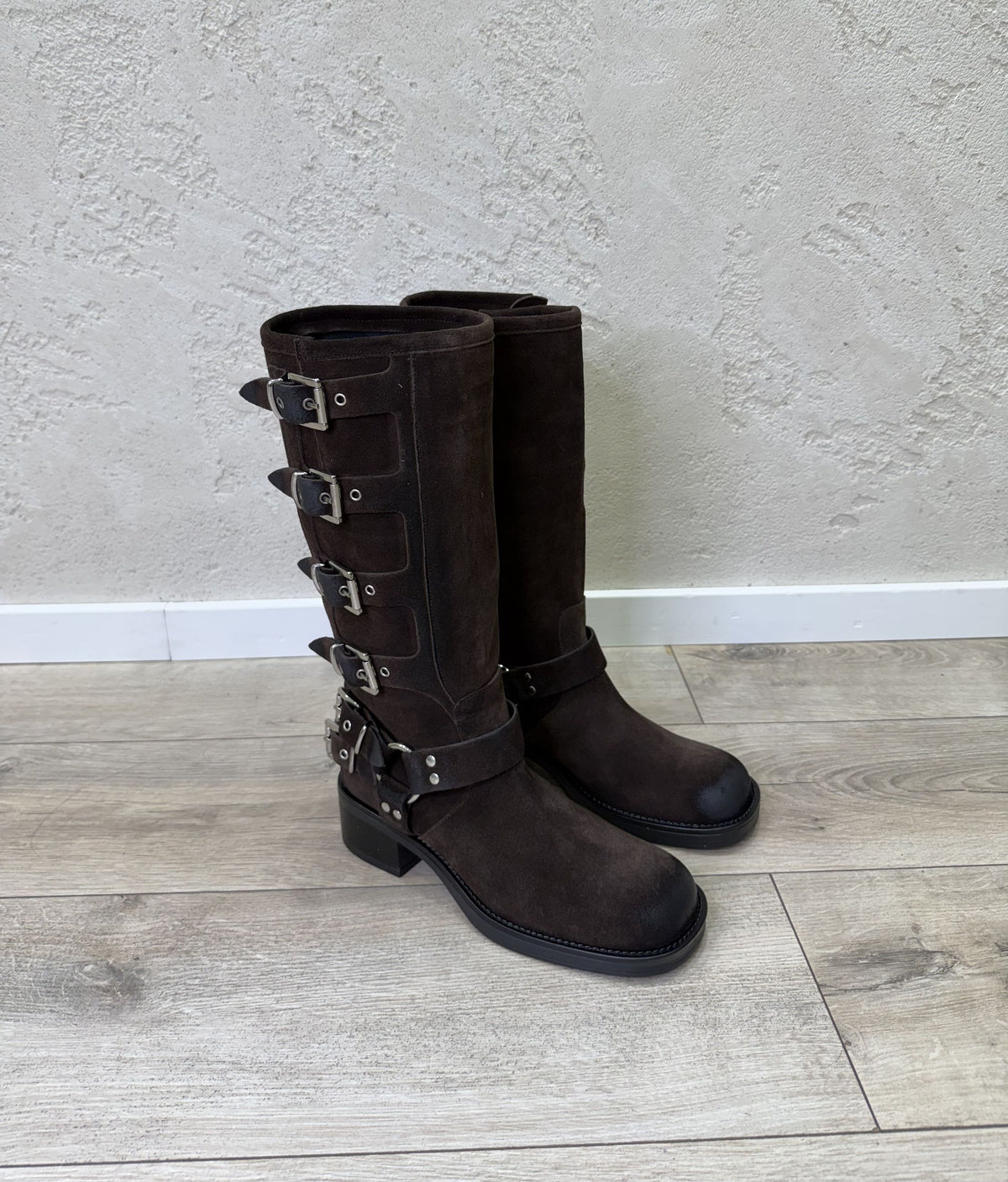 Stivale biker con cinghie regolabili