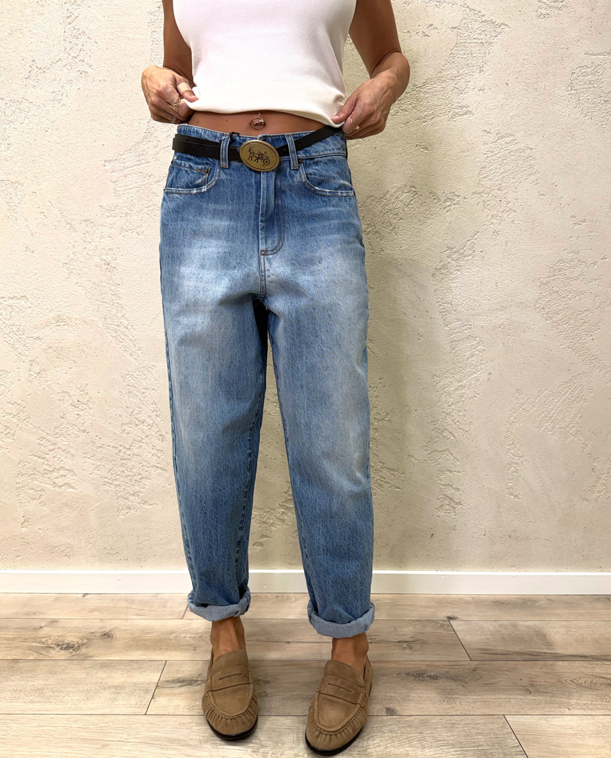 Jeans Hailey regular straight con cintura