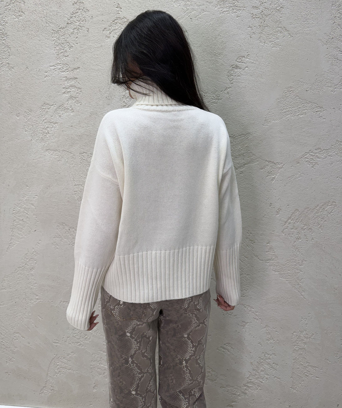 Pullover a collo alto in pura lana