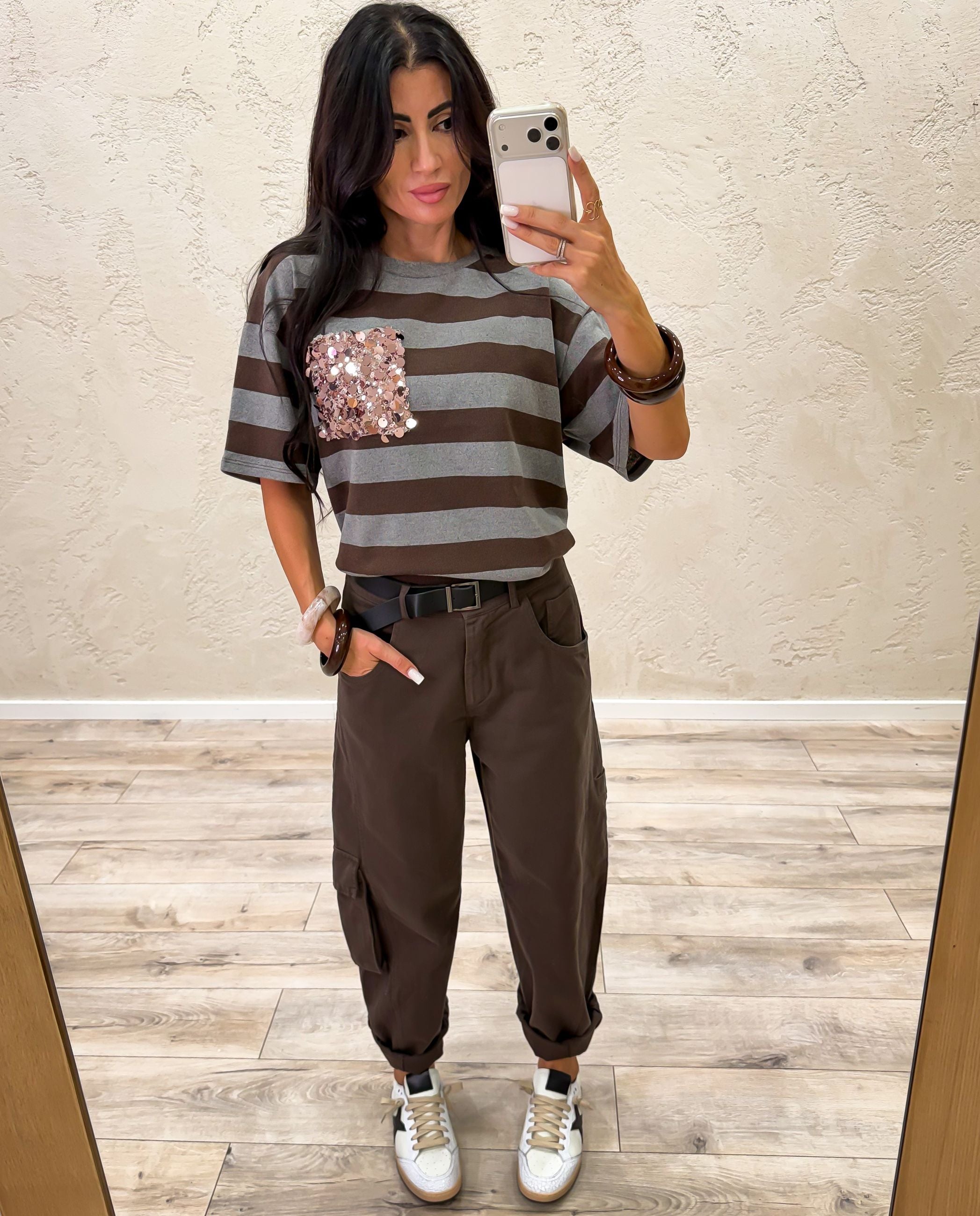 Maglia a righe con tasca pailettes