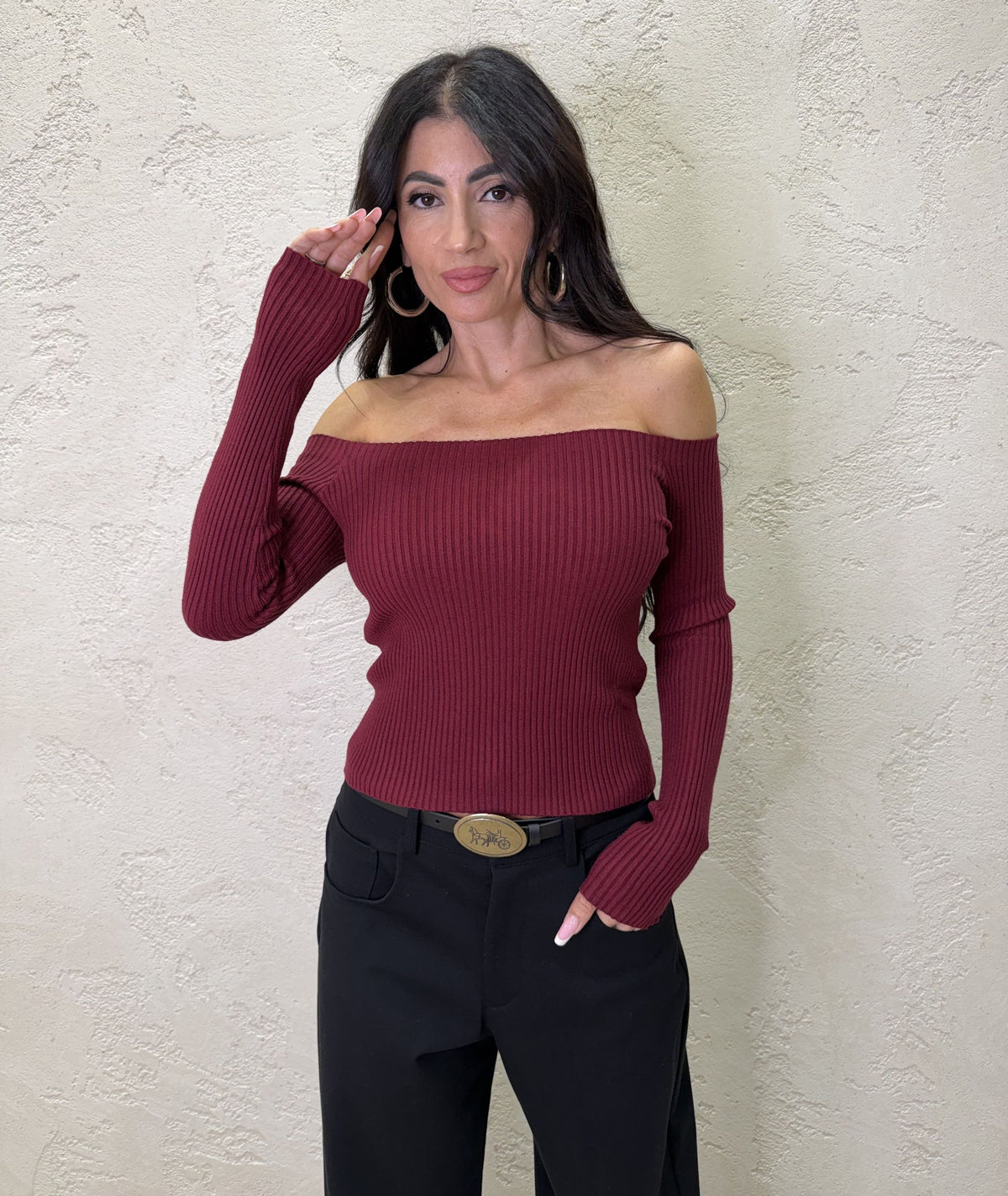 Maglia crop scollo a barchetta