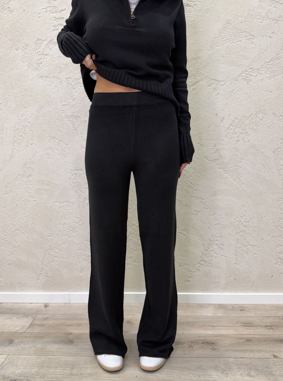 Tuta in maglia "Comfy" zip corta