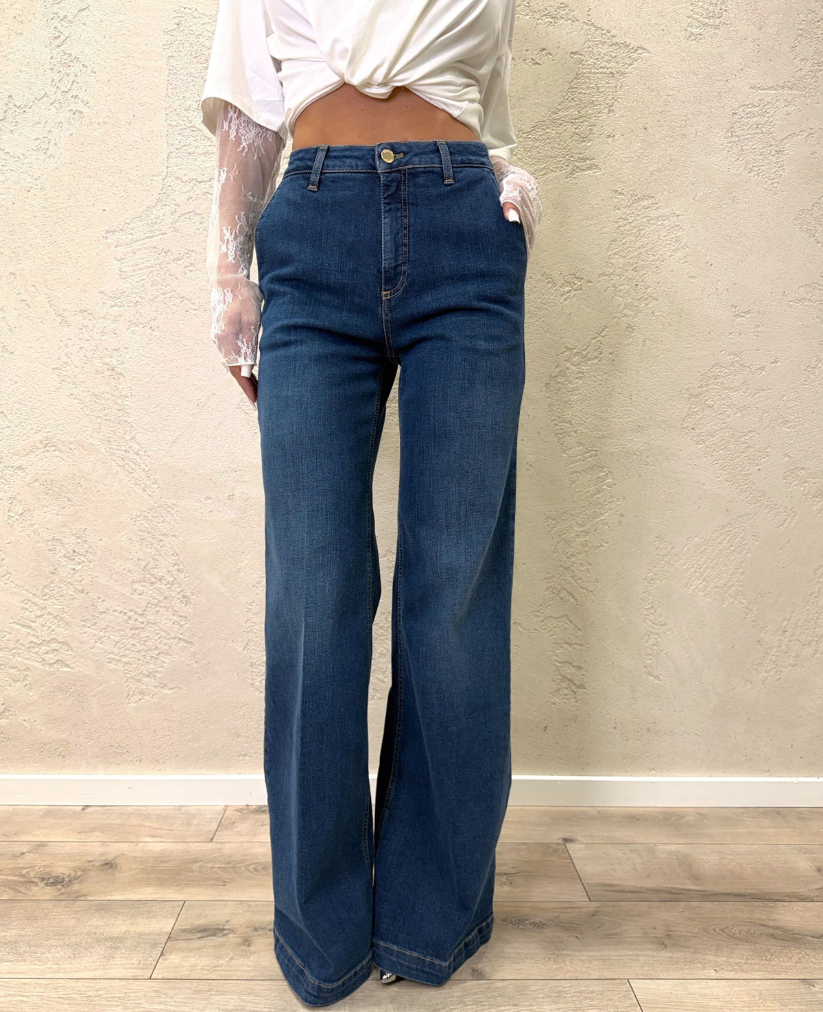 Jeans "Elena" wide leg in cotone elasticizzato