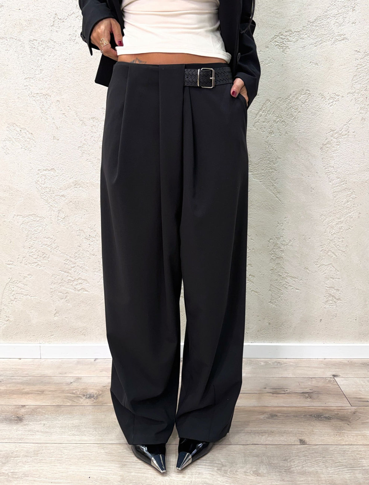 Pantalone palazzo "Niky" con cintura