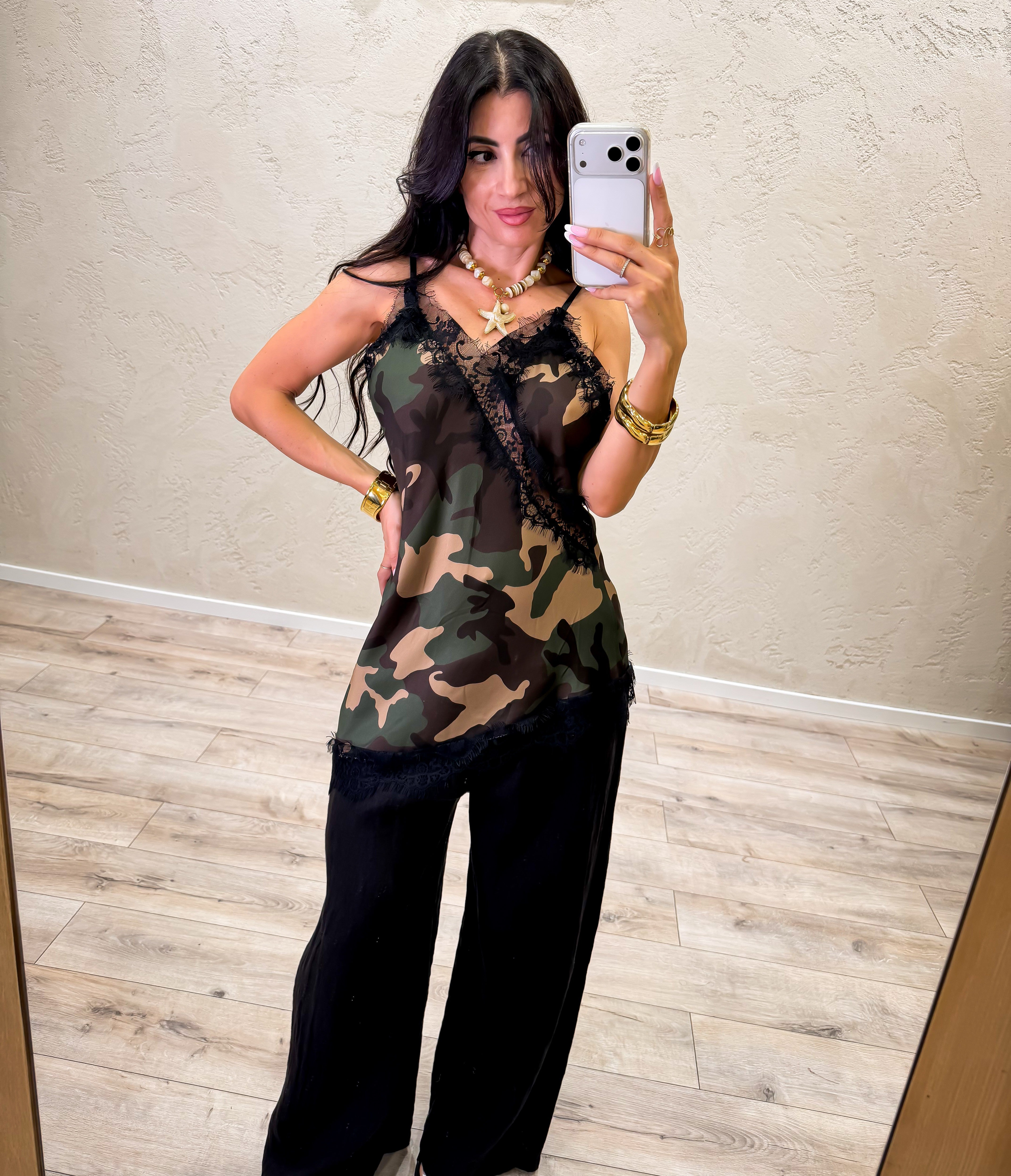 top asimmetrico con inserti in pizzo in 100% viscosa MM345-921 CAMOUFLAGE ELEVI