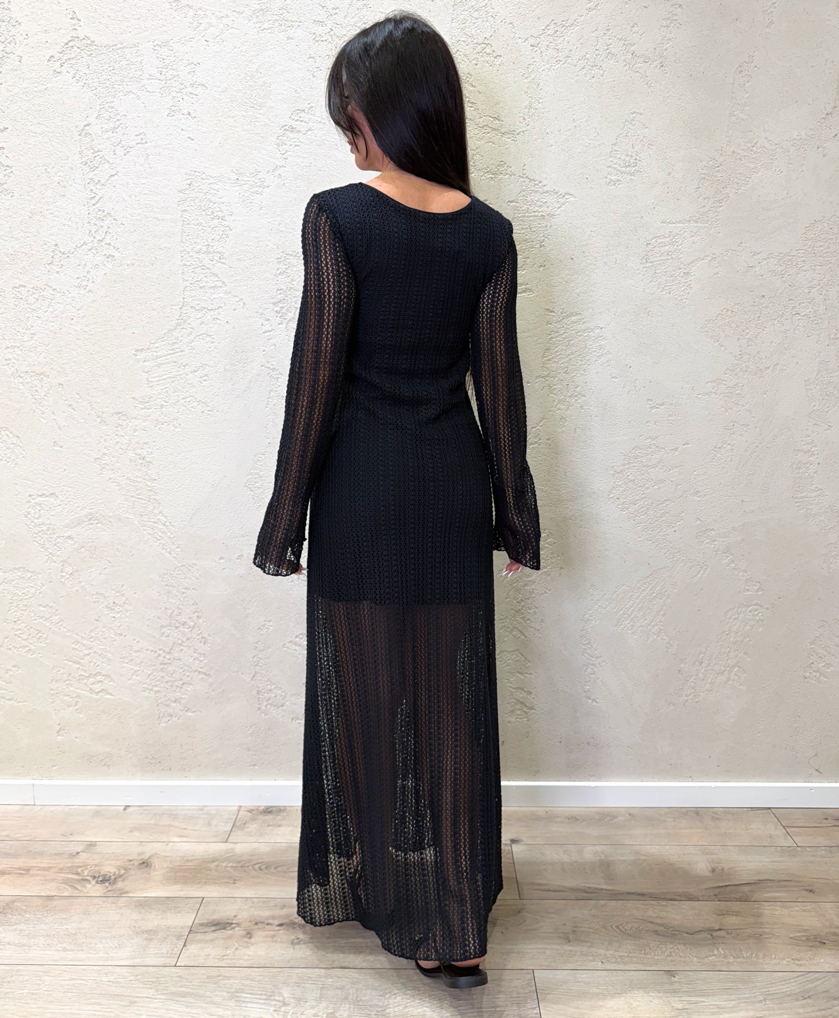 abito lungo crochet con cut out e accessorio AMA-Q047 NERO HAVEONE