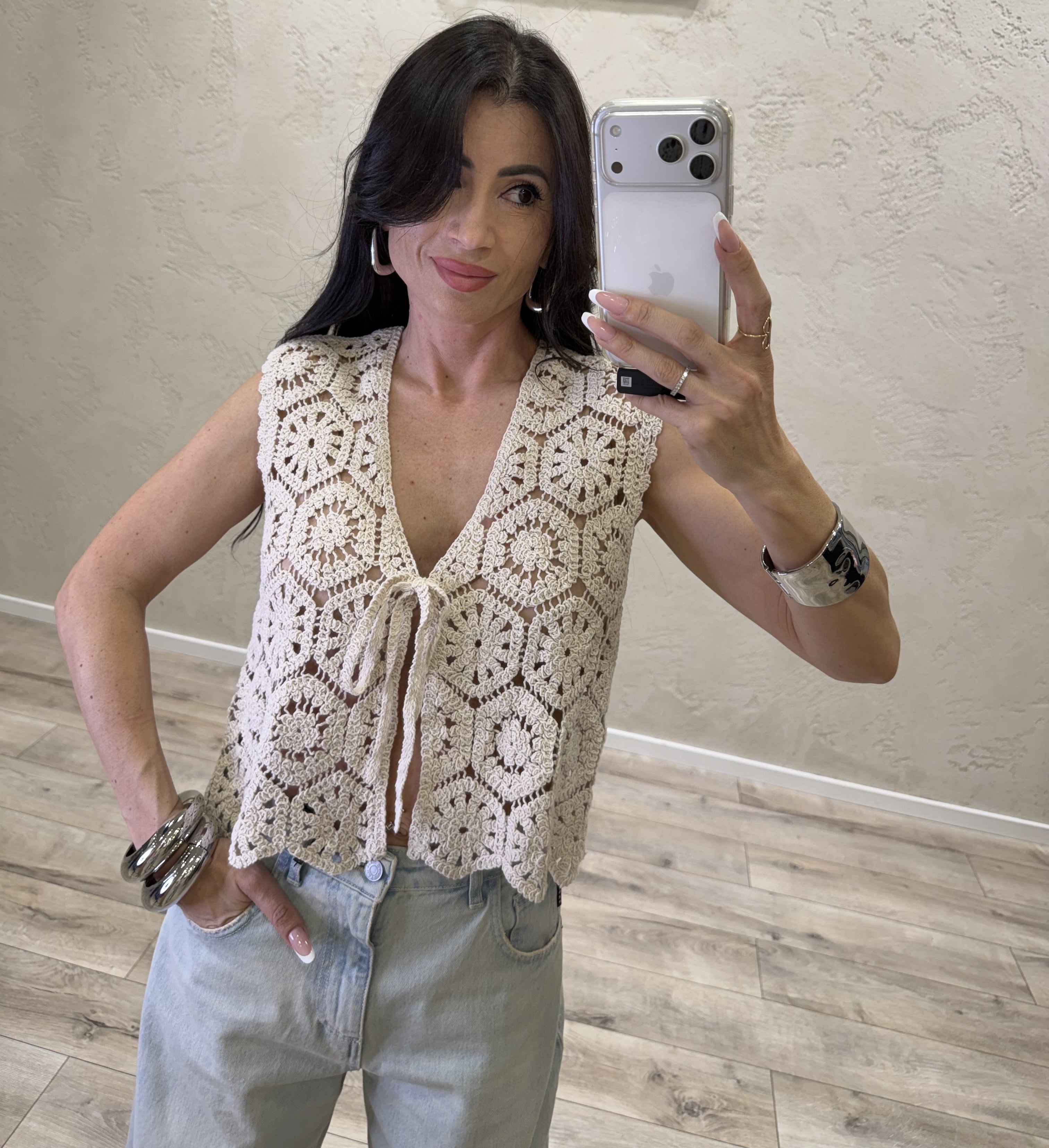 gilet crochet con laccetti frontali 2638017 LATTE SUSY MIX