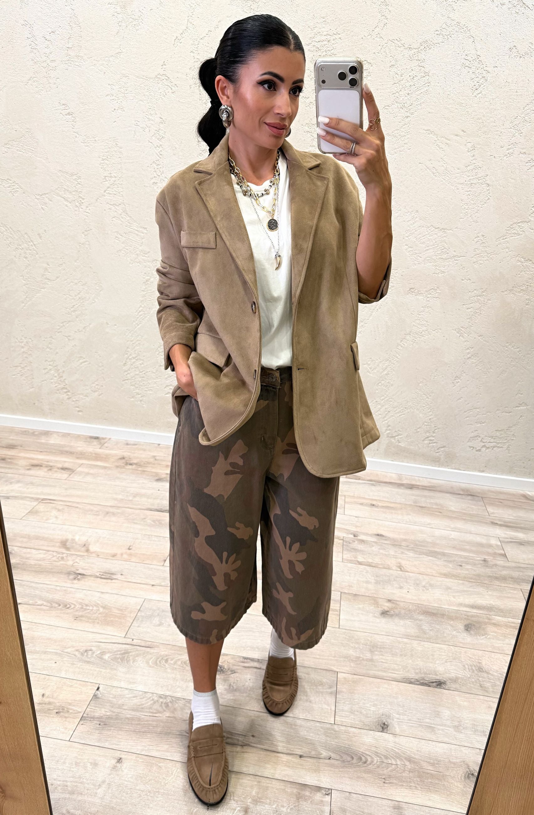 Giacca monopetto oversize in suede