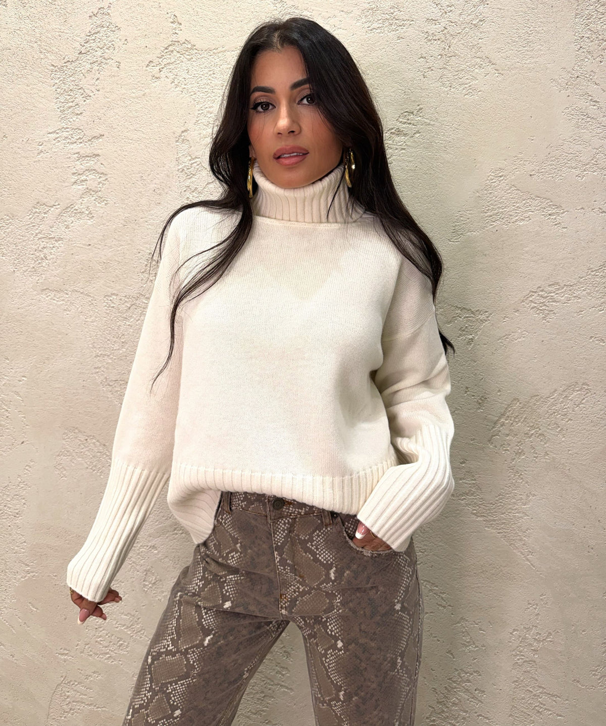 Pullover a collo alto in pura lana