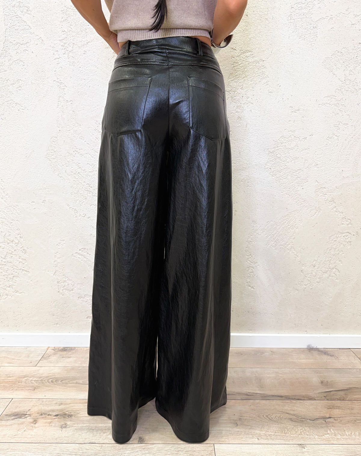 Pantalone a palazzo in ecopelle
