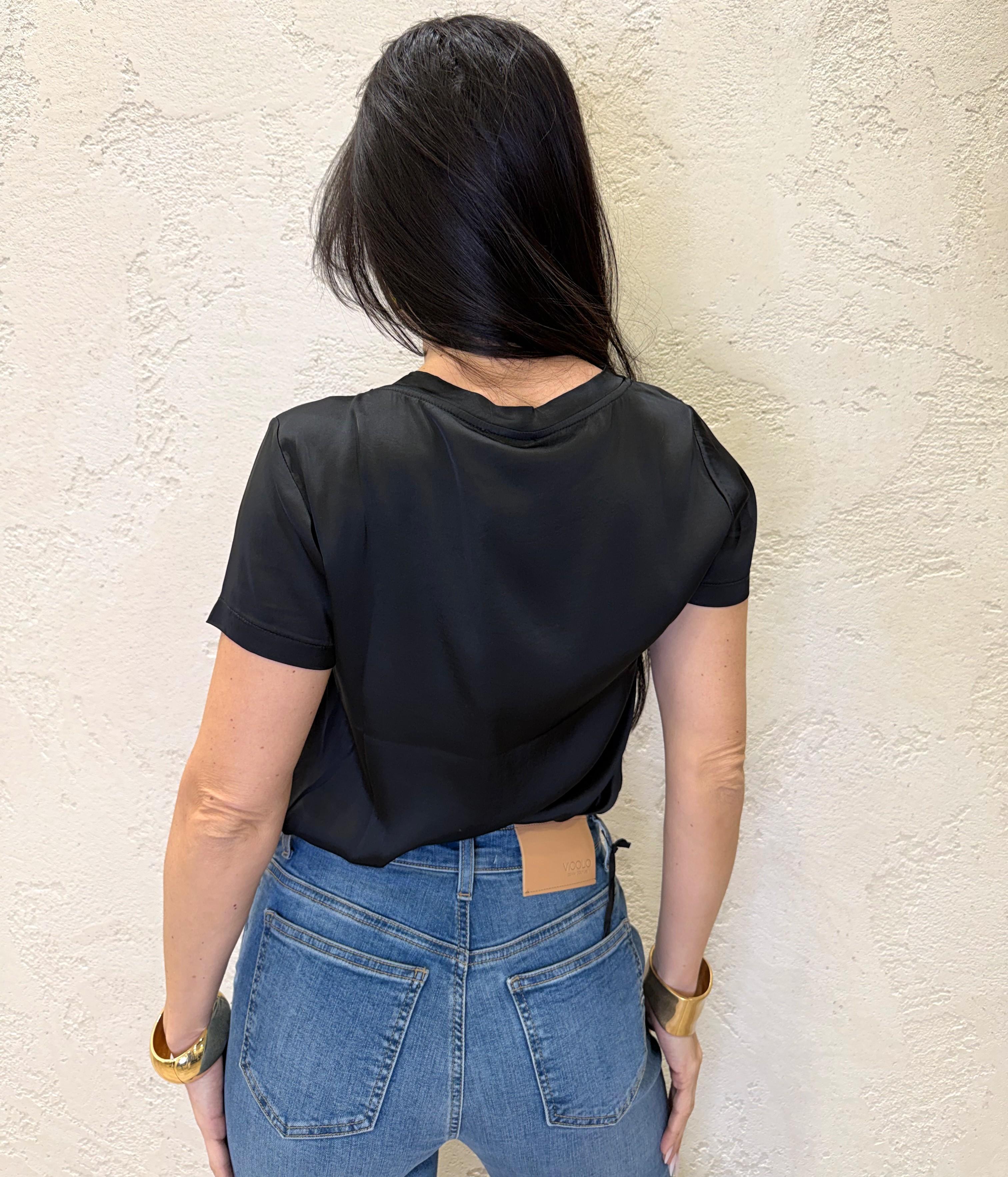 t-shirt elasticizzata in satin 26FA705BU NERO SUSY MIX