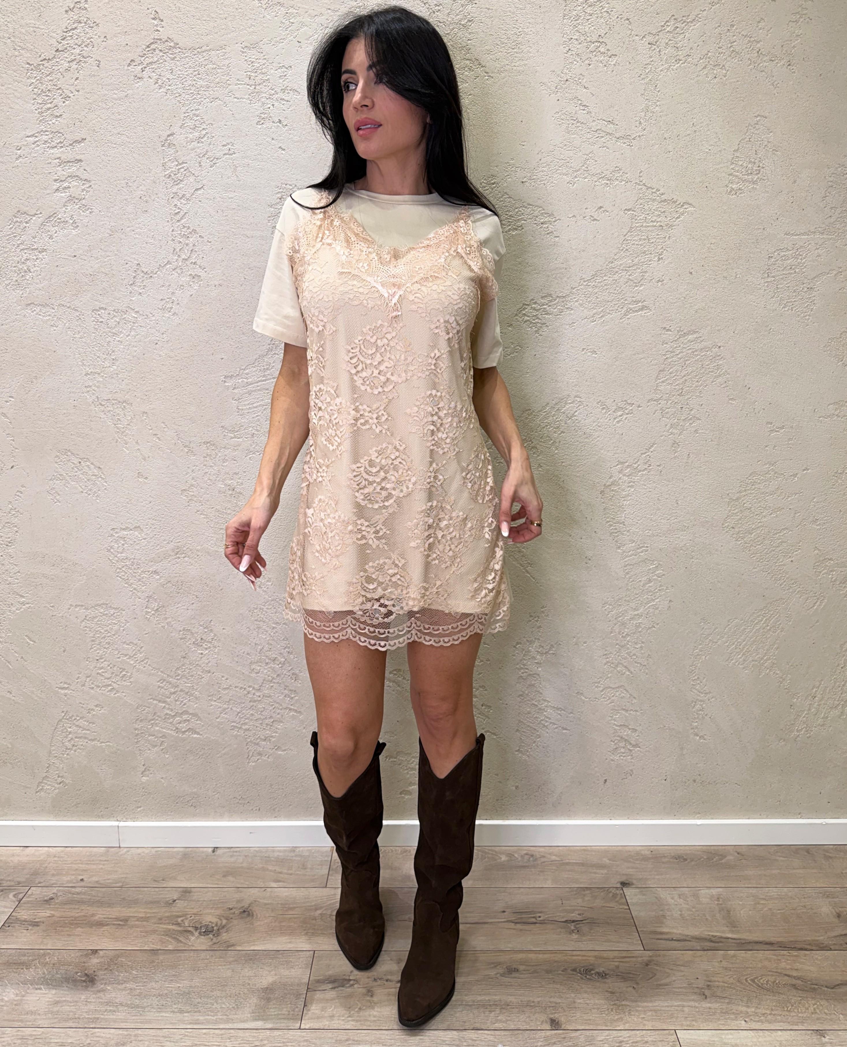 abito corto in doppio tessuto con sottoveste in pizzo apllicata AMA-Q054 BURRO HAVEONE