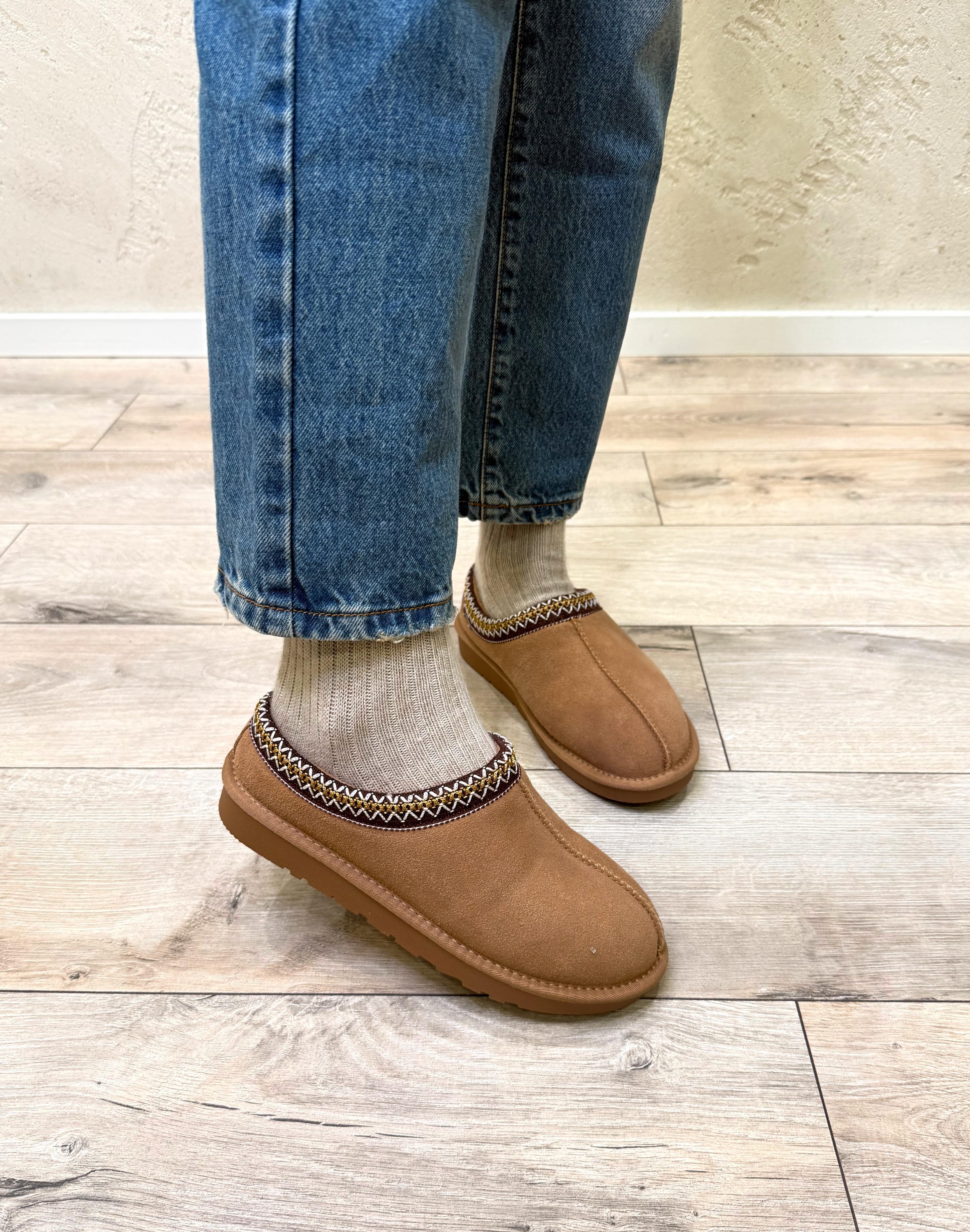 mules in camoscio 1203 CAMMELLO OVYE'