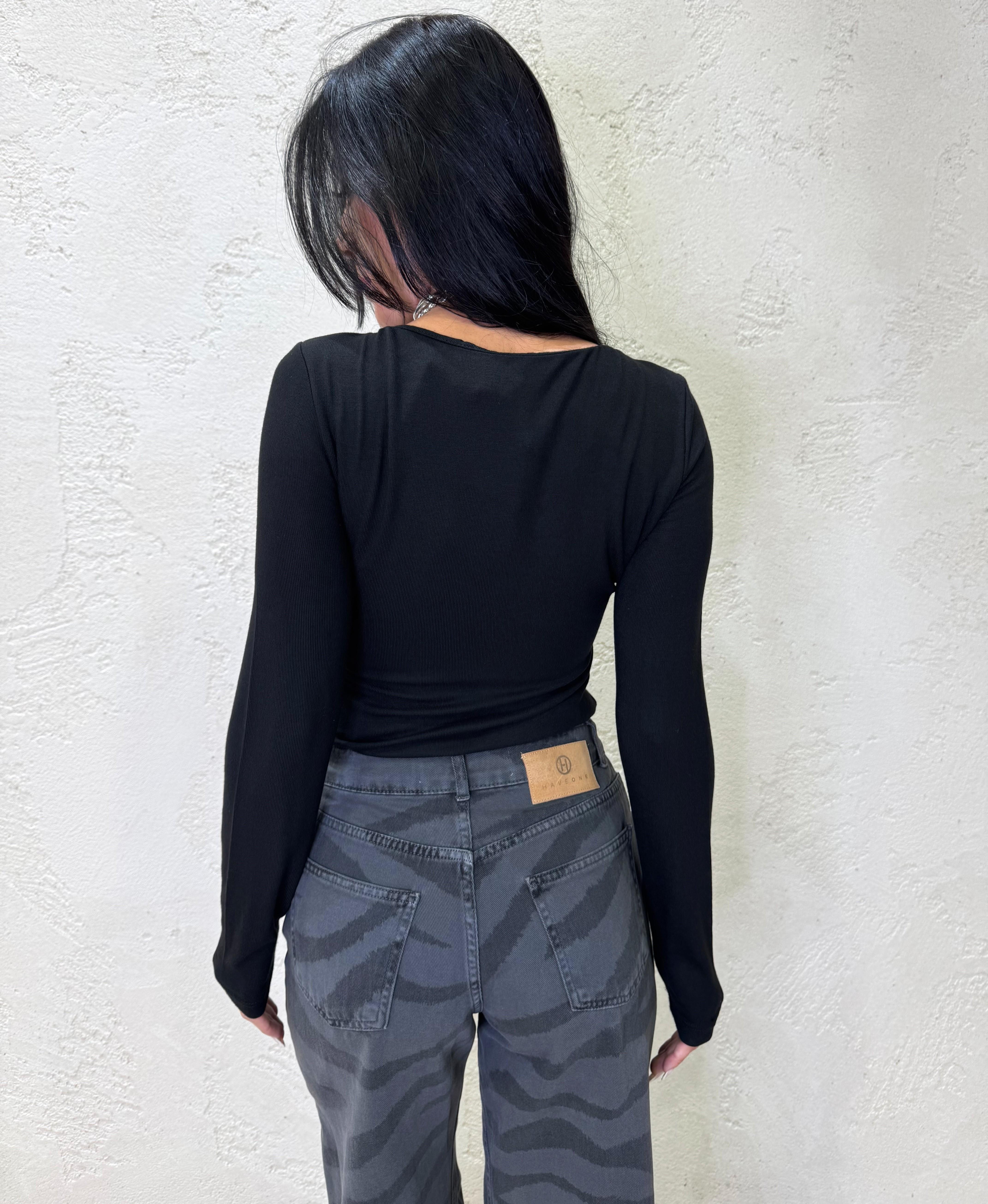 body elasticizzato second skin con scollo a cuore BMI-P002 NERO HAVEONE