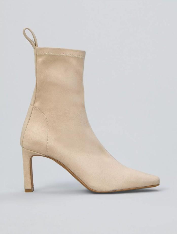 stivaletto a calzino elasticizzato con tacco AT2007 BEIGE OVYE'