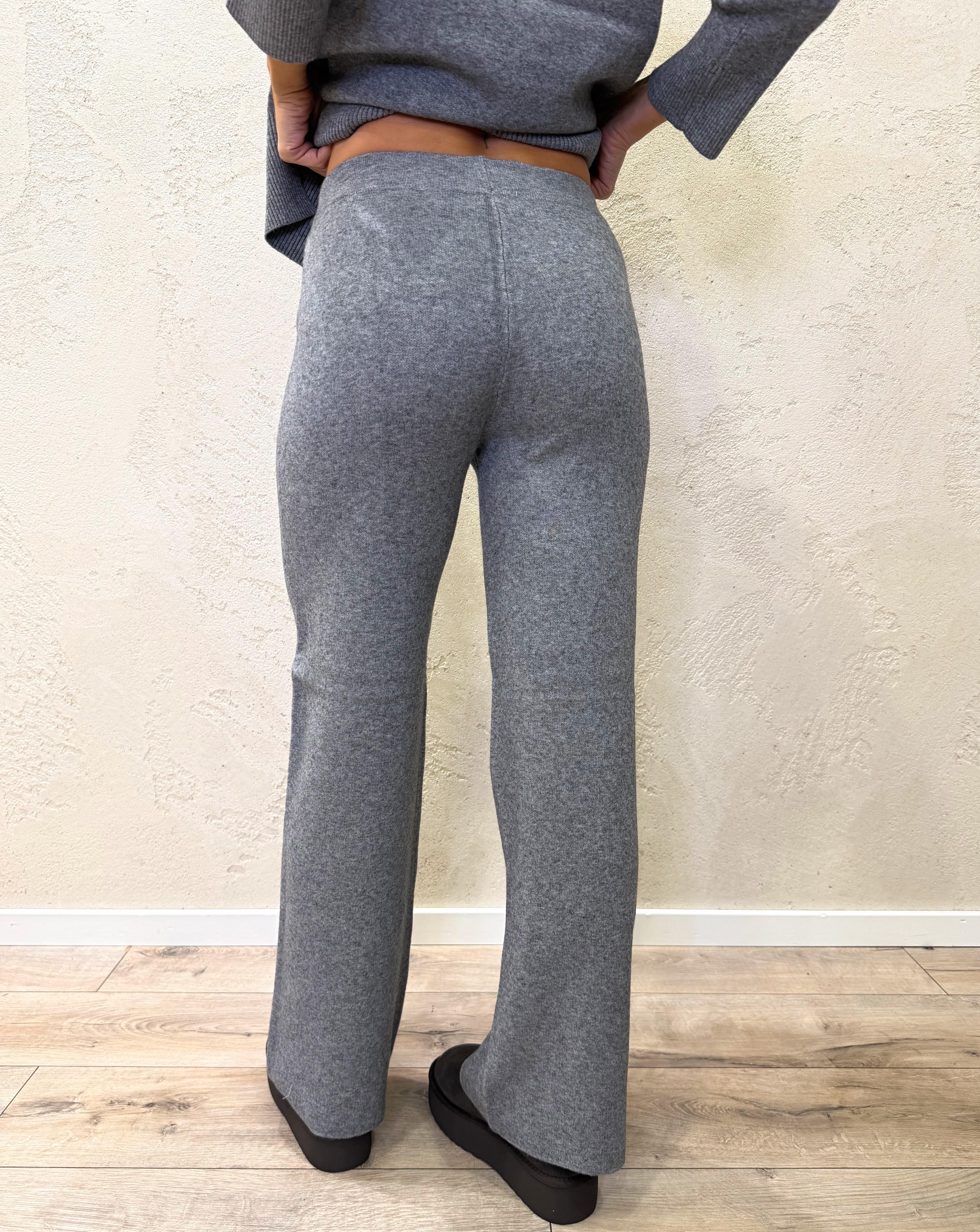 completo in maglia pull con scollo a barchetta e pantalone a gamba larga CMCBAR GRIGIO ELEVI