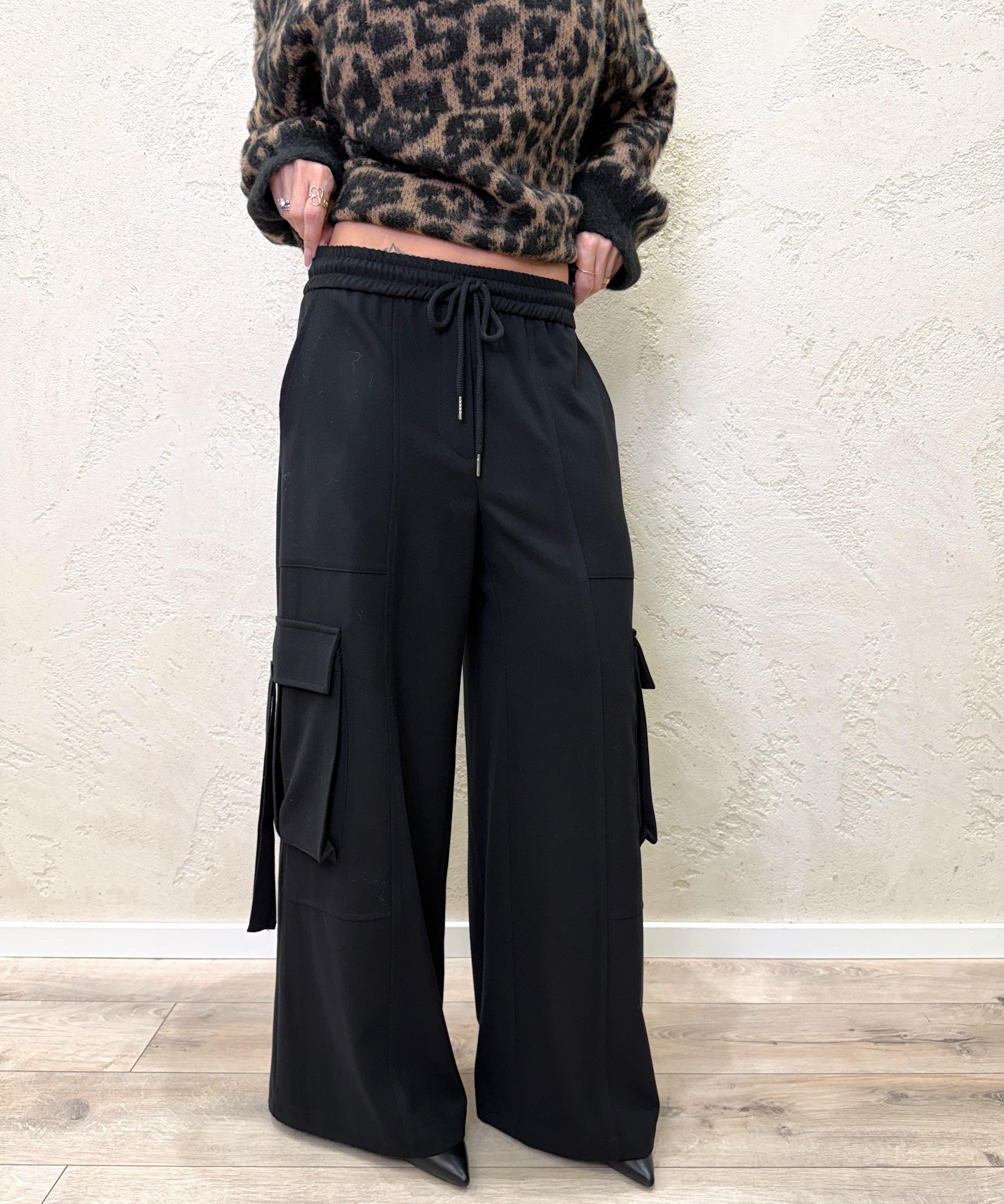 pantalone cargo a palazzo in calda viscosa 26P1748 NERO TENSIONE IN