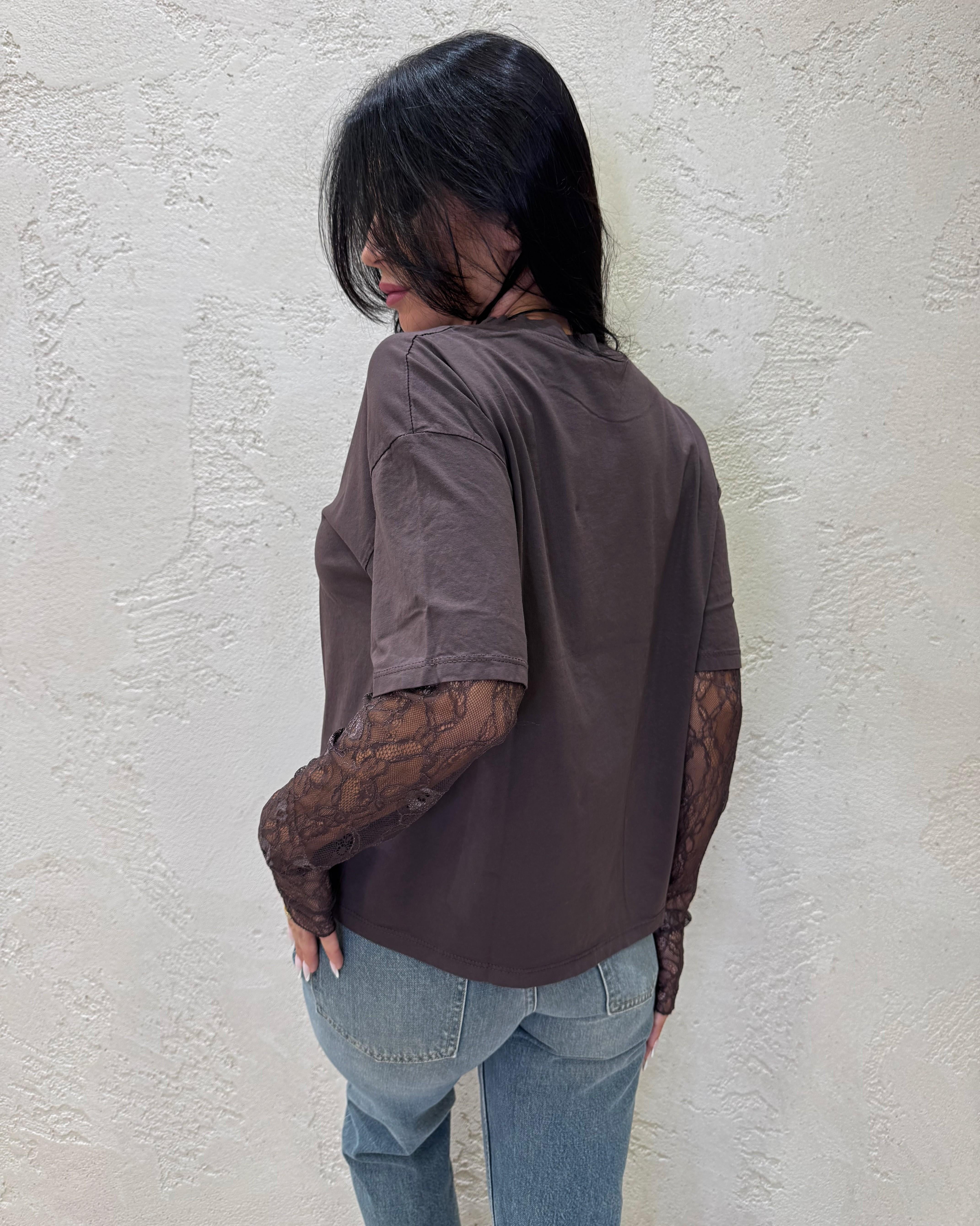 t-shirt con maniche in pizzo 11073 MORO SUSY MIX