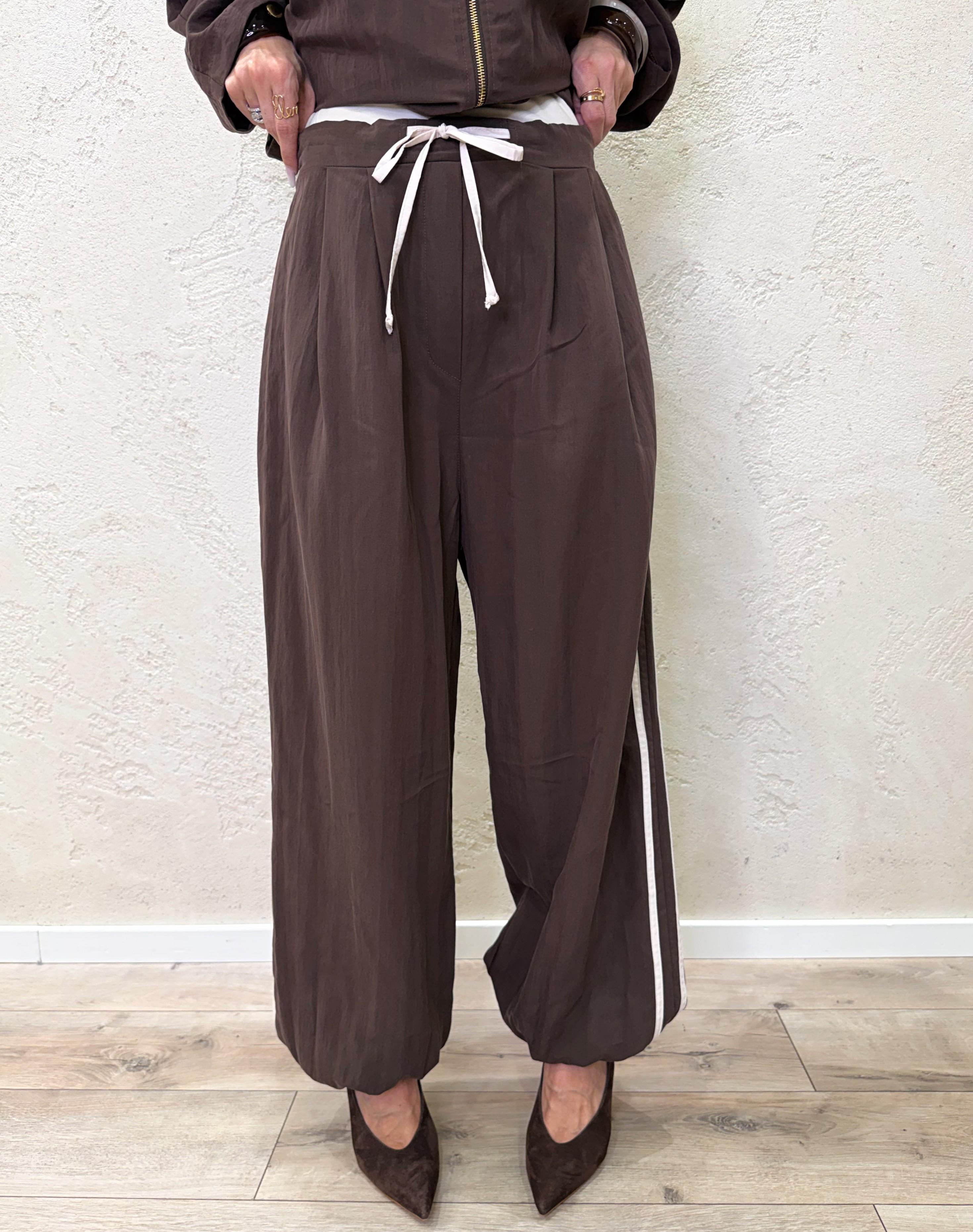 pantalone modello balloon in tessuto tecnico con bande laterali TAB1742 MORO/BURRO VICOLO