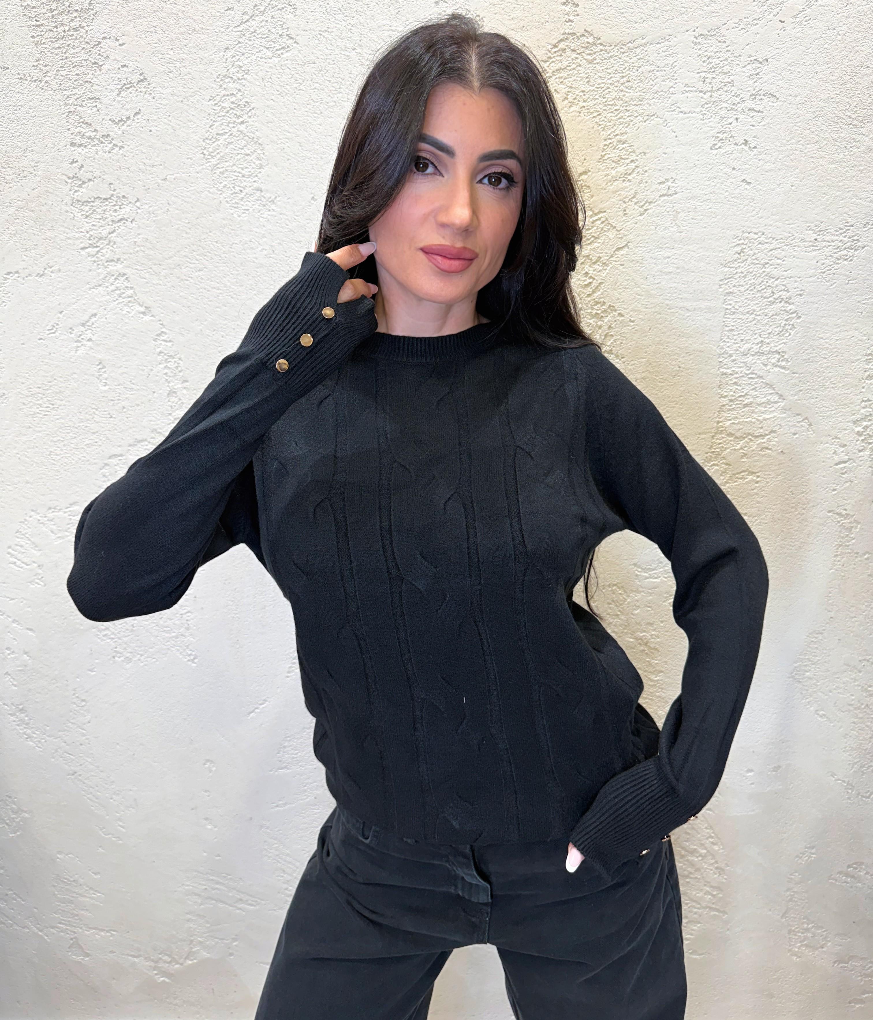 maglia a trecce con bottoncini su polso MGTRECCIA NERO ELEVI