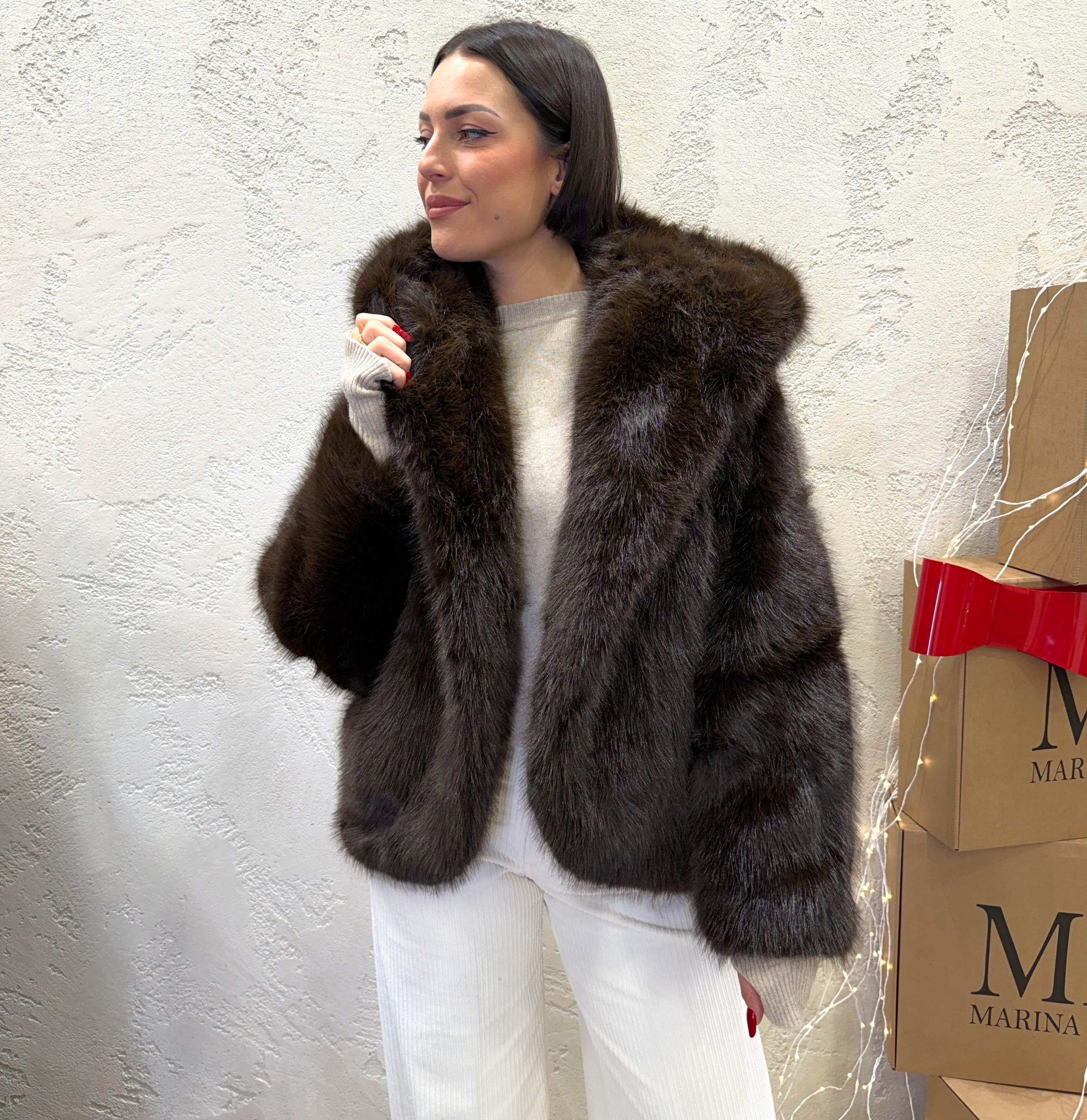 pelliccia con collo a rever e cappuccio PREVCAP MORO ELEVI