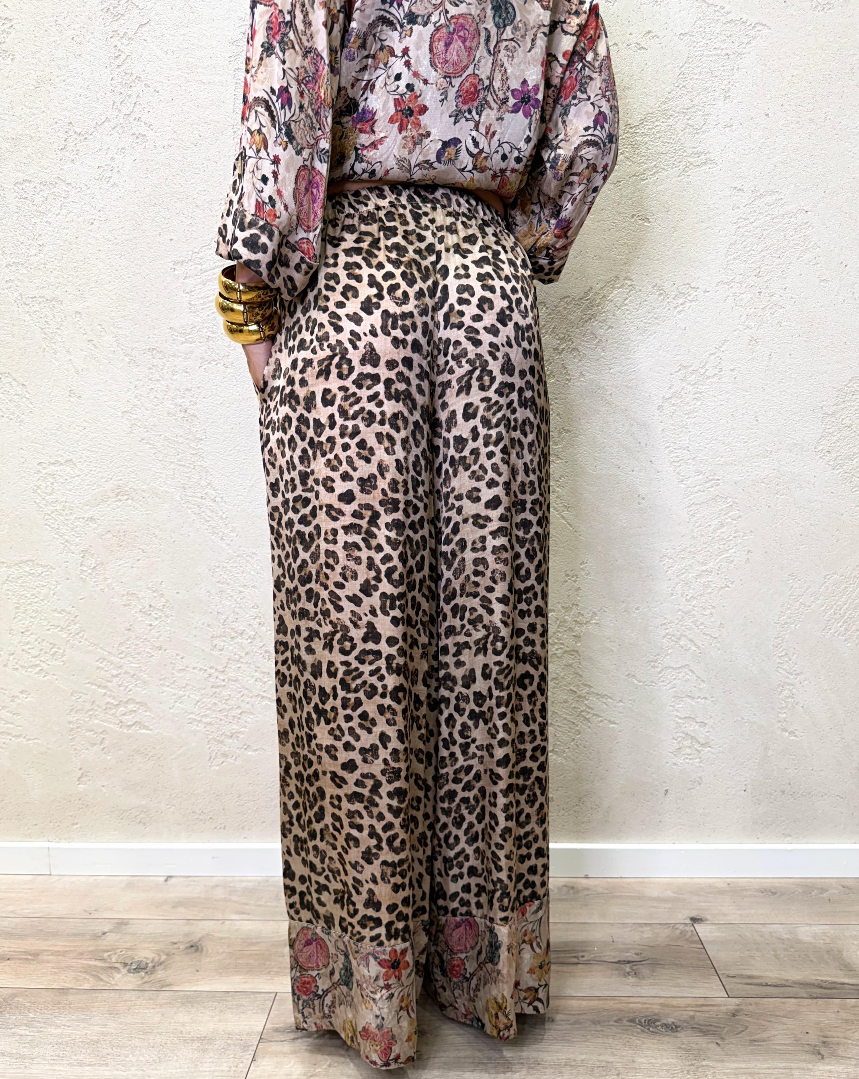 pantaloni a palazzo "leopard bloom" in 100% viscosa G0397 MACULATO ELEVI