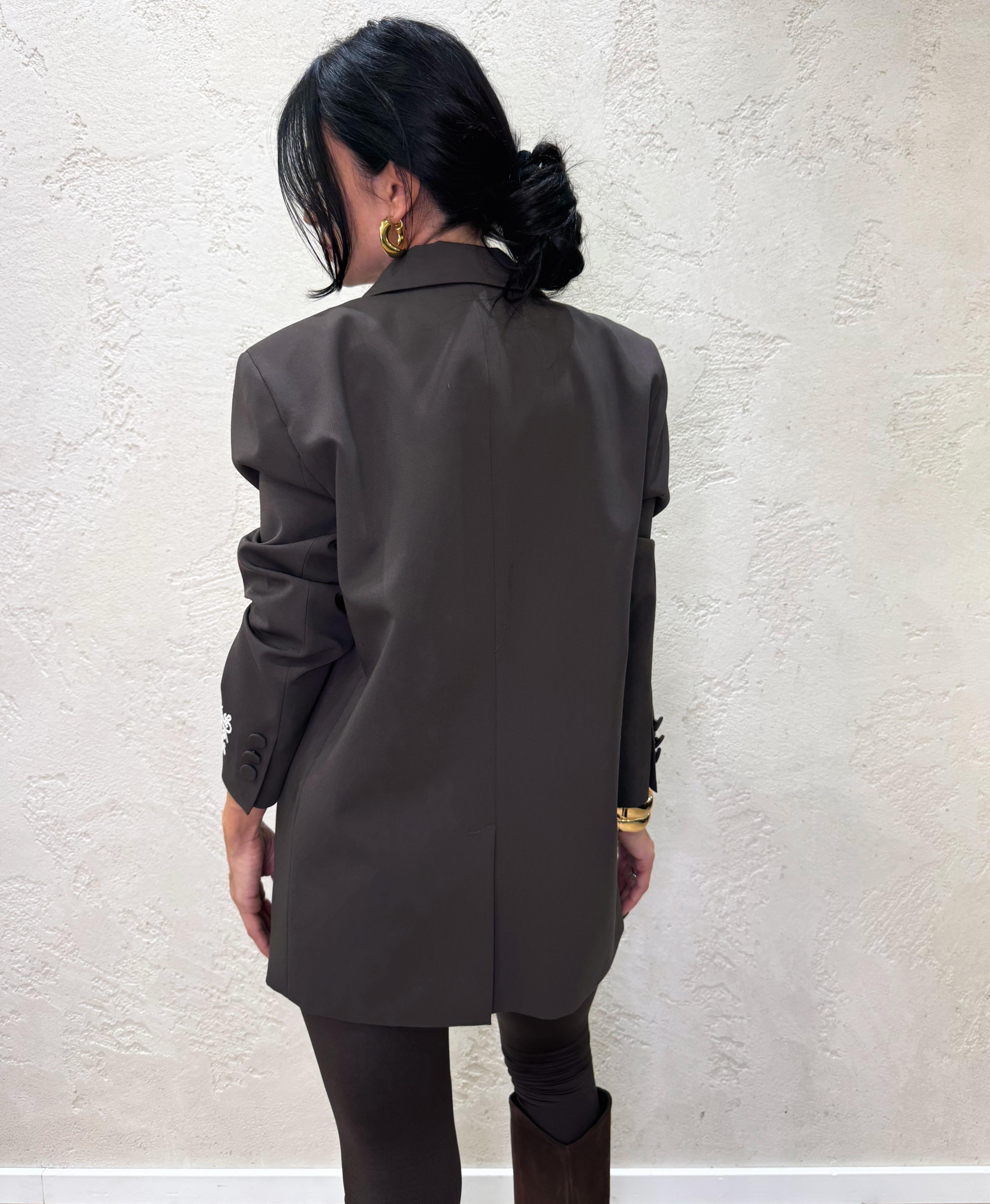 blazer over con ricamo sulla manica RF0235 MORO VICOLO