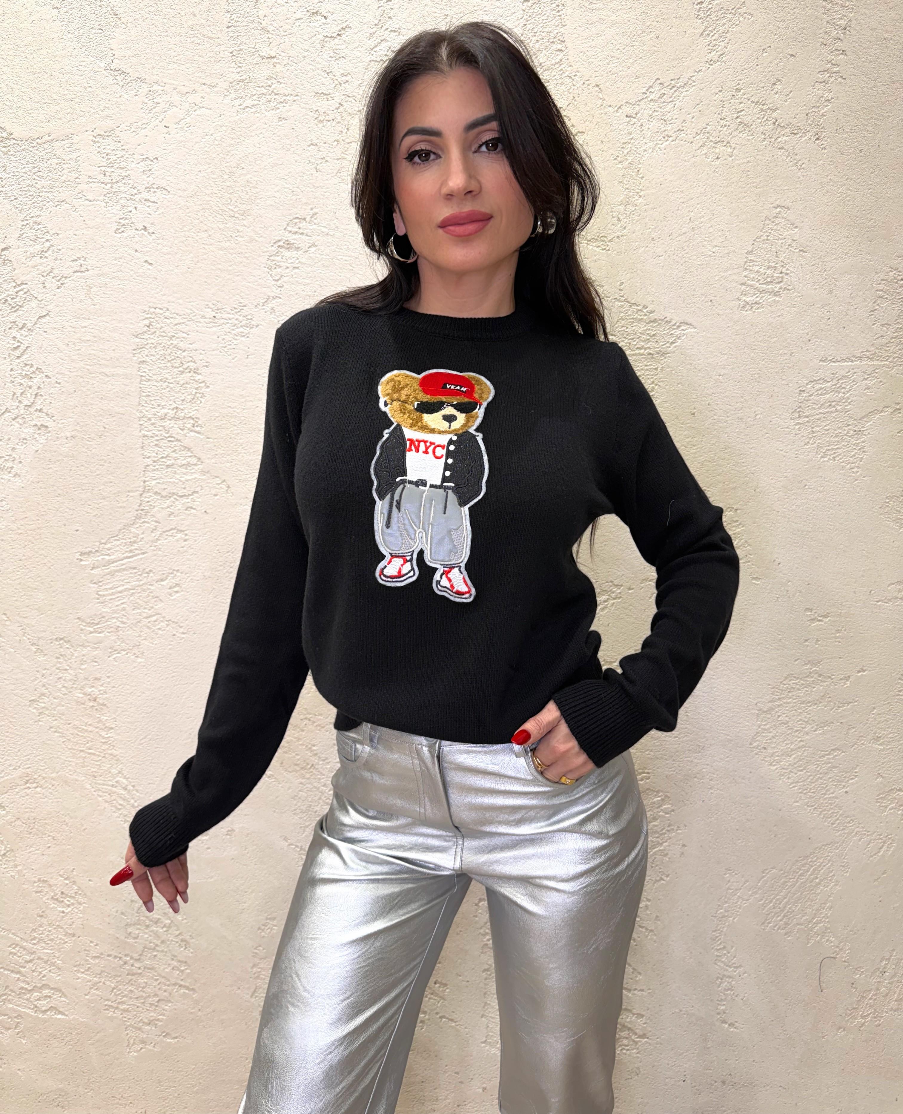 pull misto lana e cashmere con patch orso 77355 NERO VICOLO