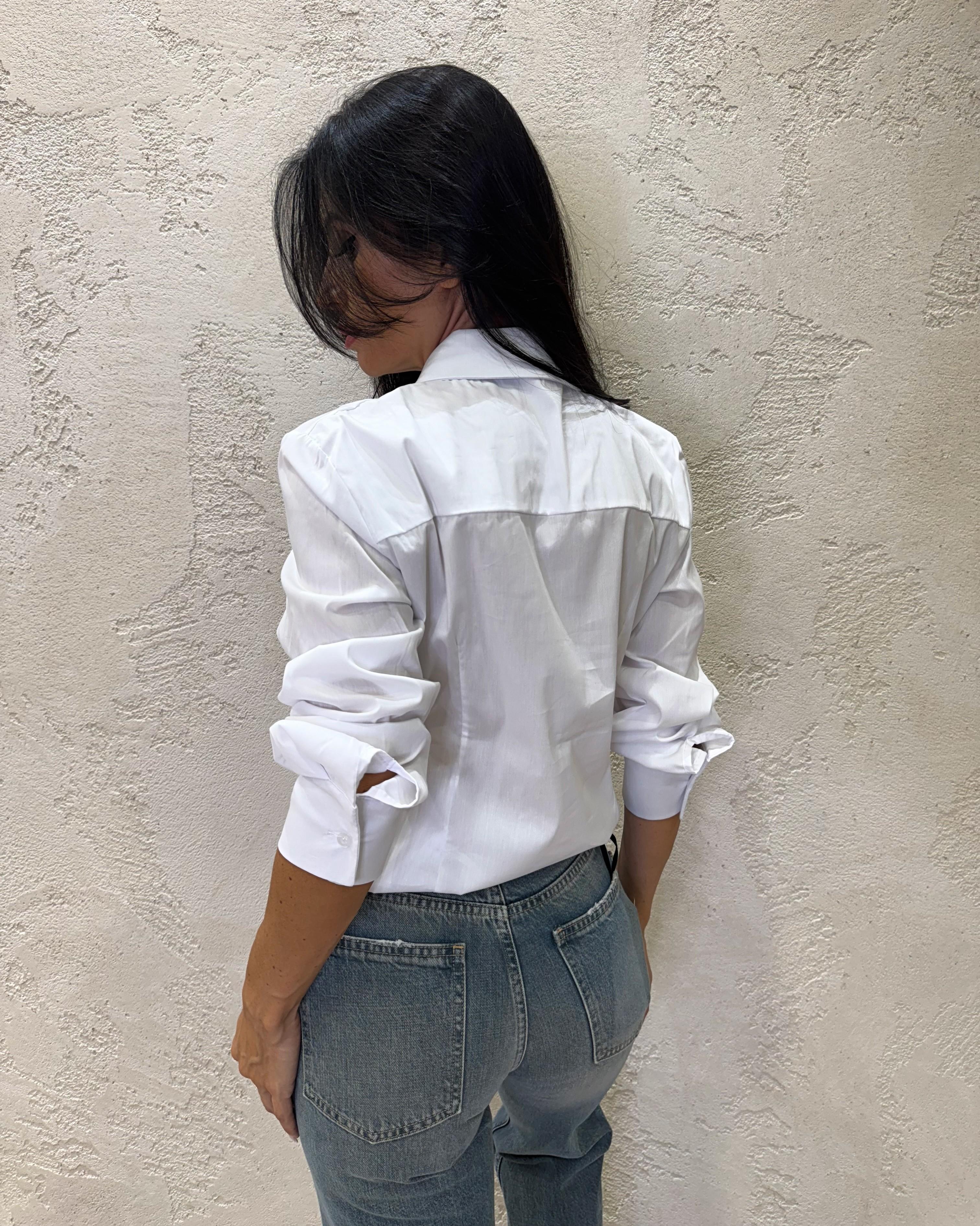camicia con bottone gioiello 748V25 BIANCO SUSY MIX