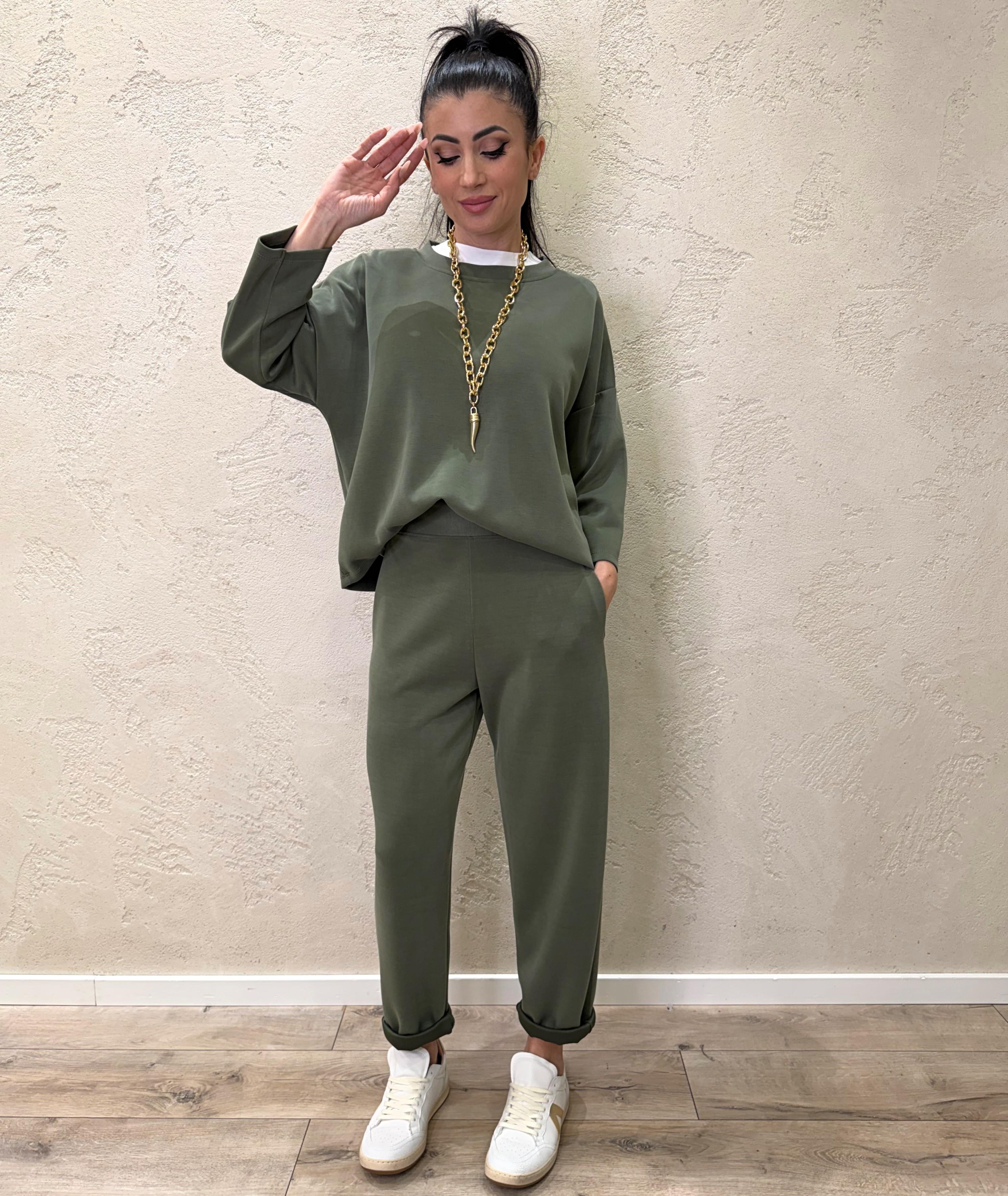 tuta in scuba leggera elasicizzata misto viscosa 26106CP VERDE MILITARE SUSY MIX