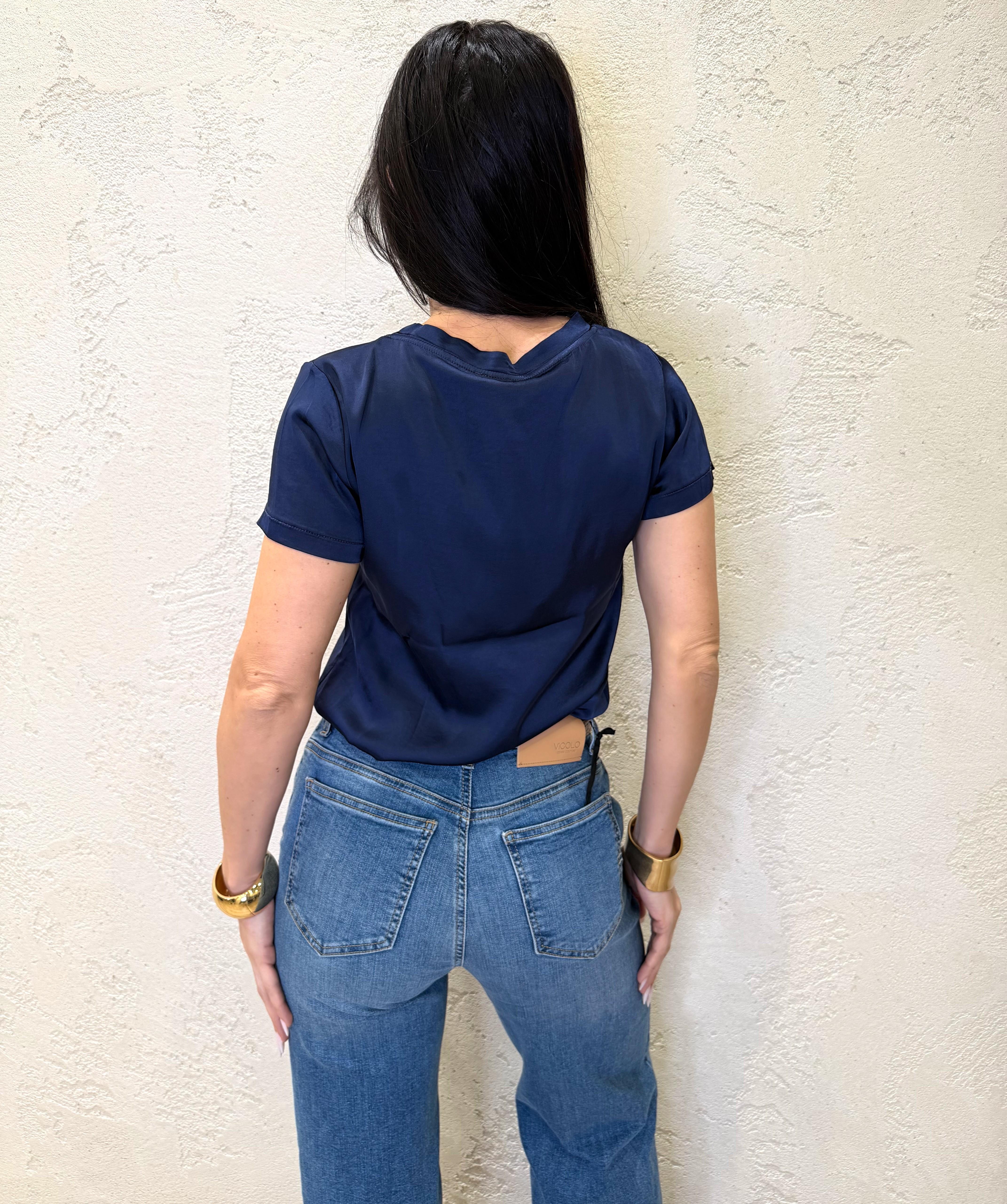 Blusa elasticizzata in satin 26FA705BU BLU SUSY MIX