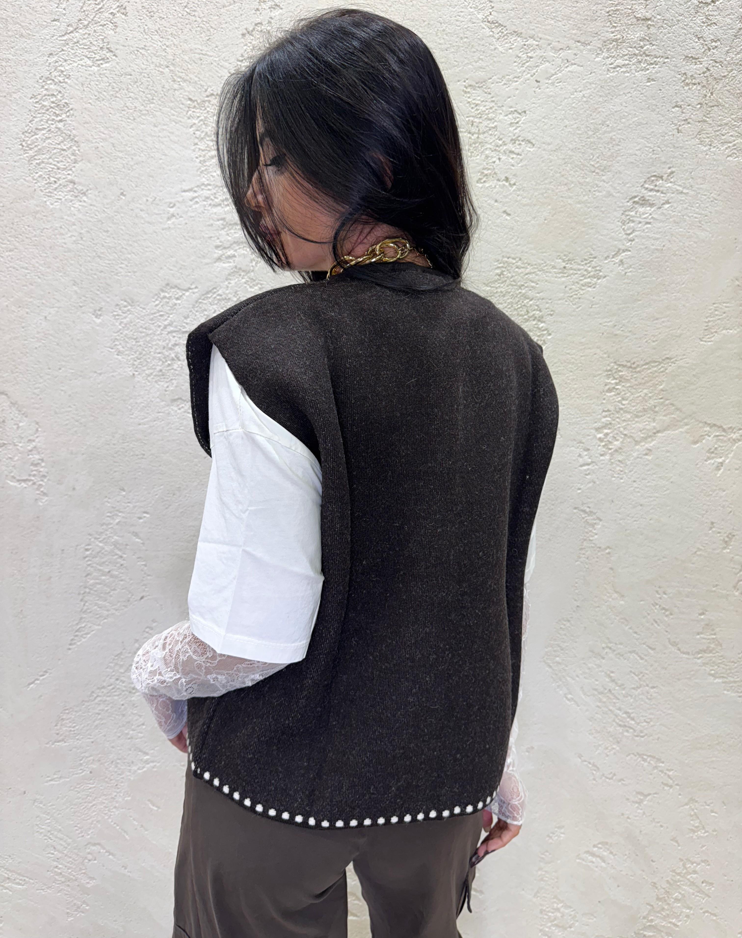 gilet in misto lana e alpaca con ricamo WSHMG35A400 MORO TENSIONE IN