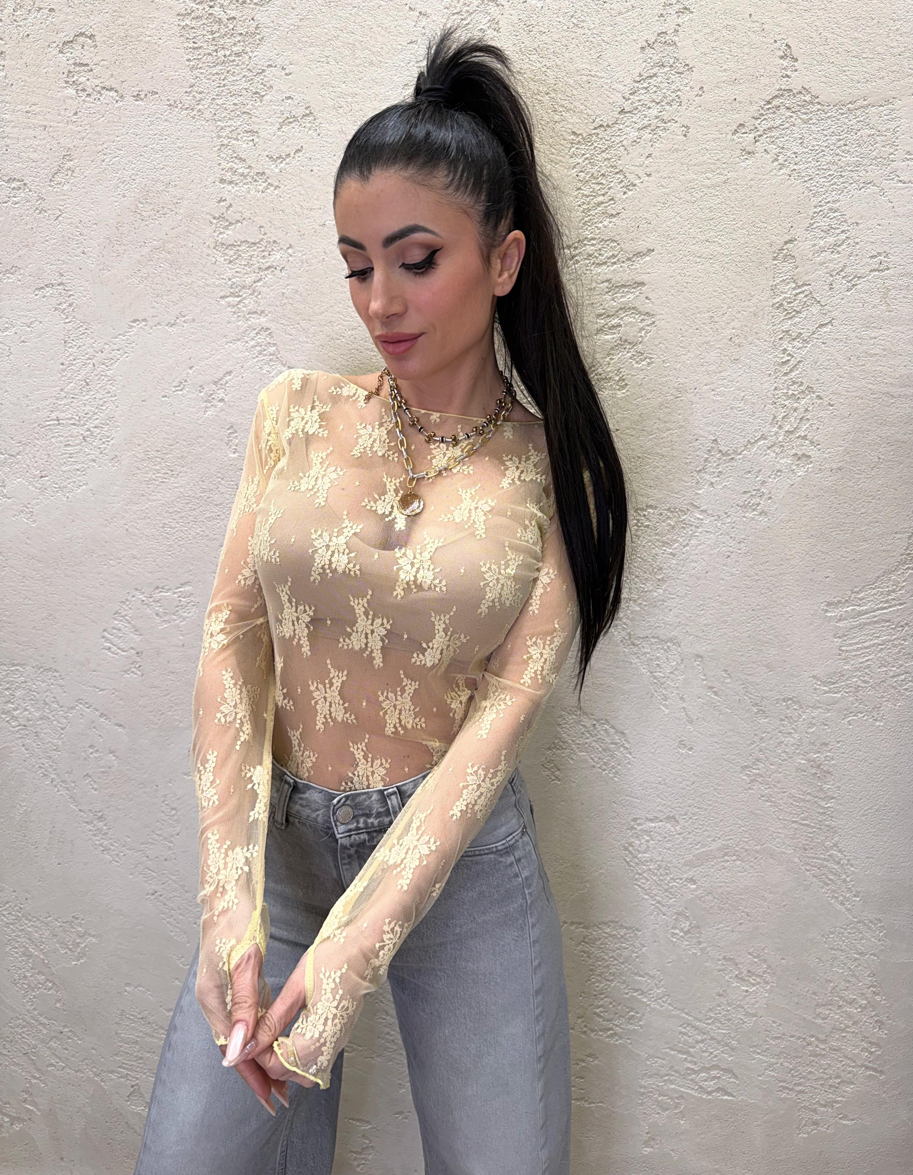 maglia in pizzo con scollo a barca e manicotti 10997 GIALLO SUSY MIX
