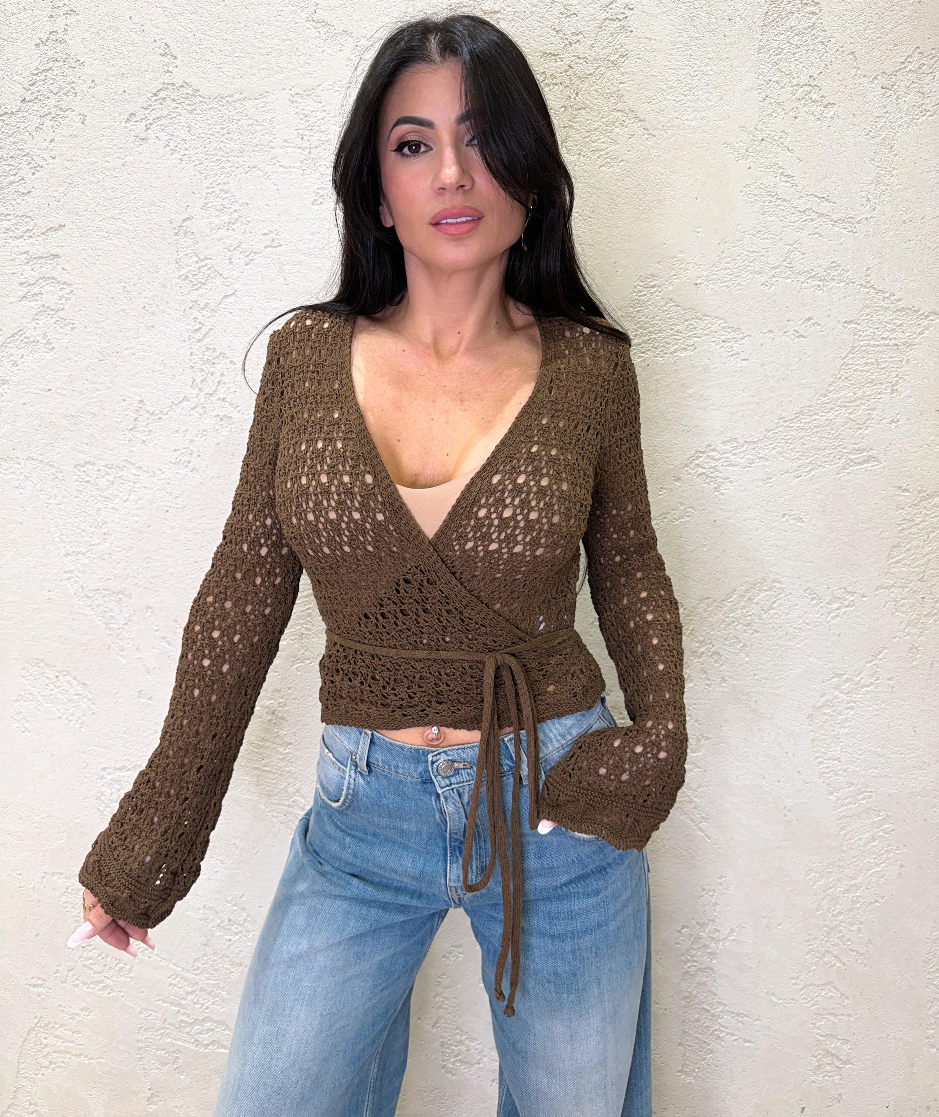 cardigan incrociato in maglia traforata con lacci 26218 CACAO SUSY MIX