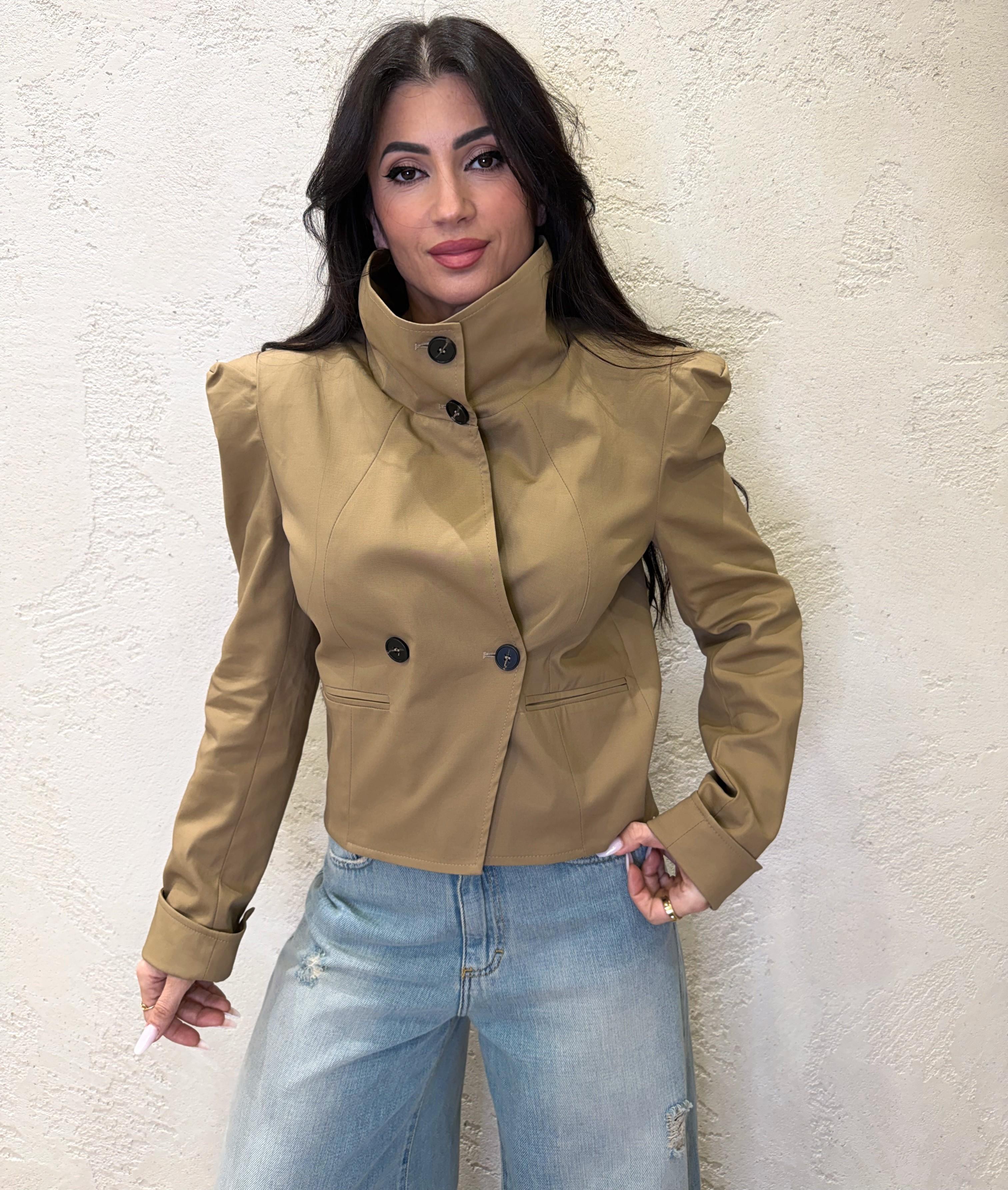 giacca corta con chiusura doppiopetto 26B4439 BEIGE TENSIONE IN