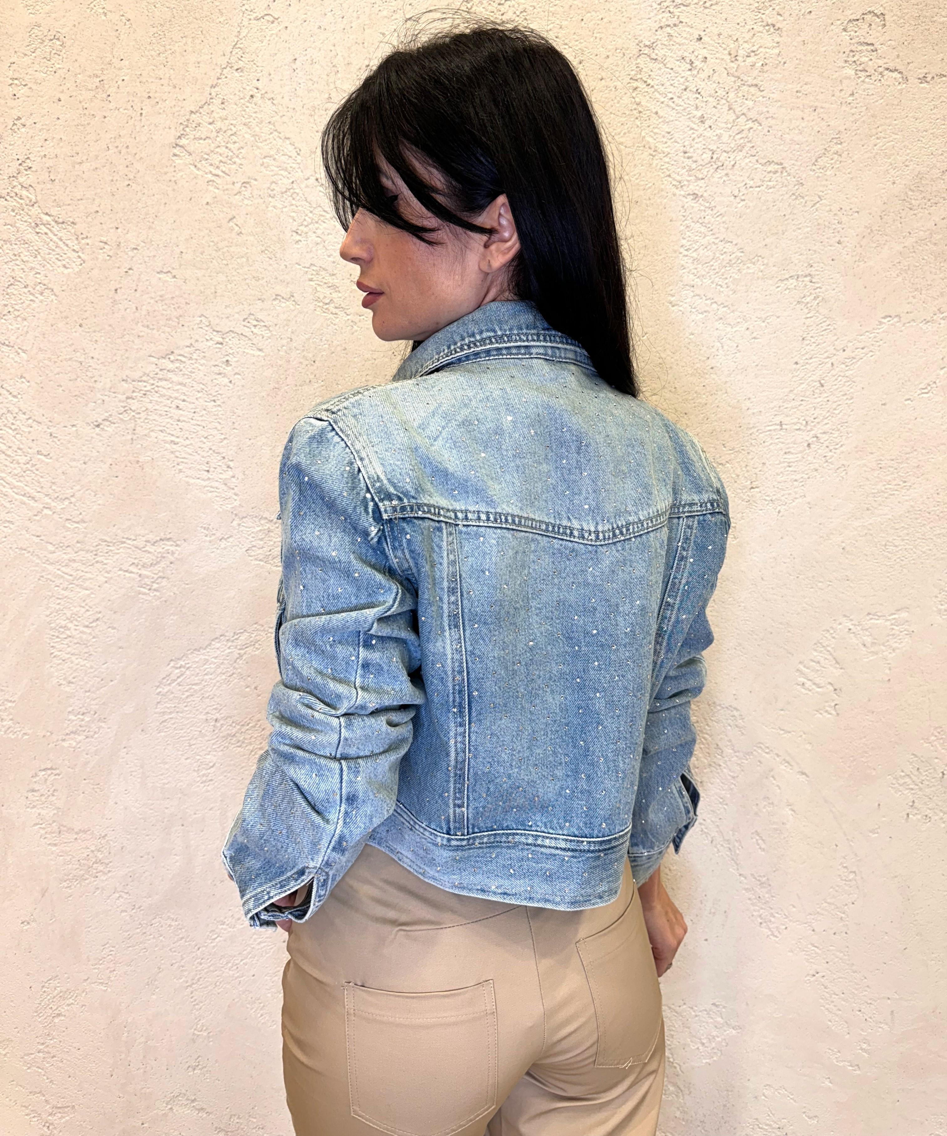 ELEVI GJSTRASSJEANS