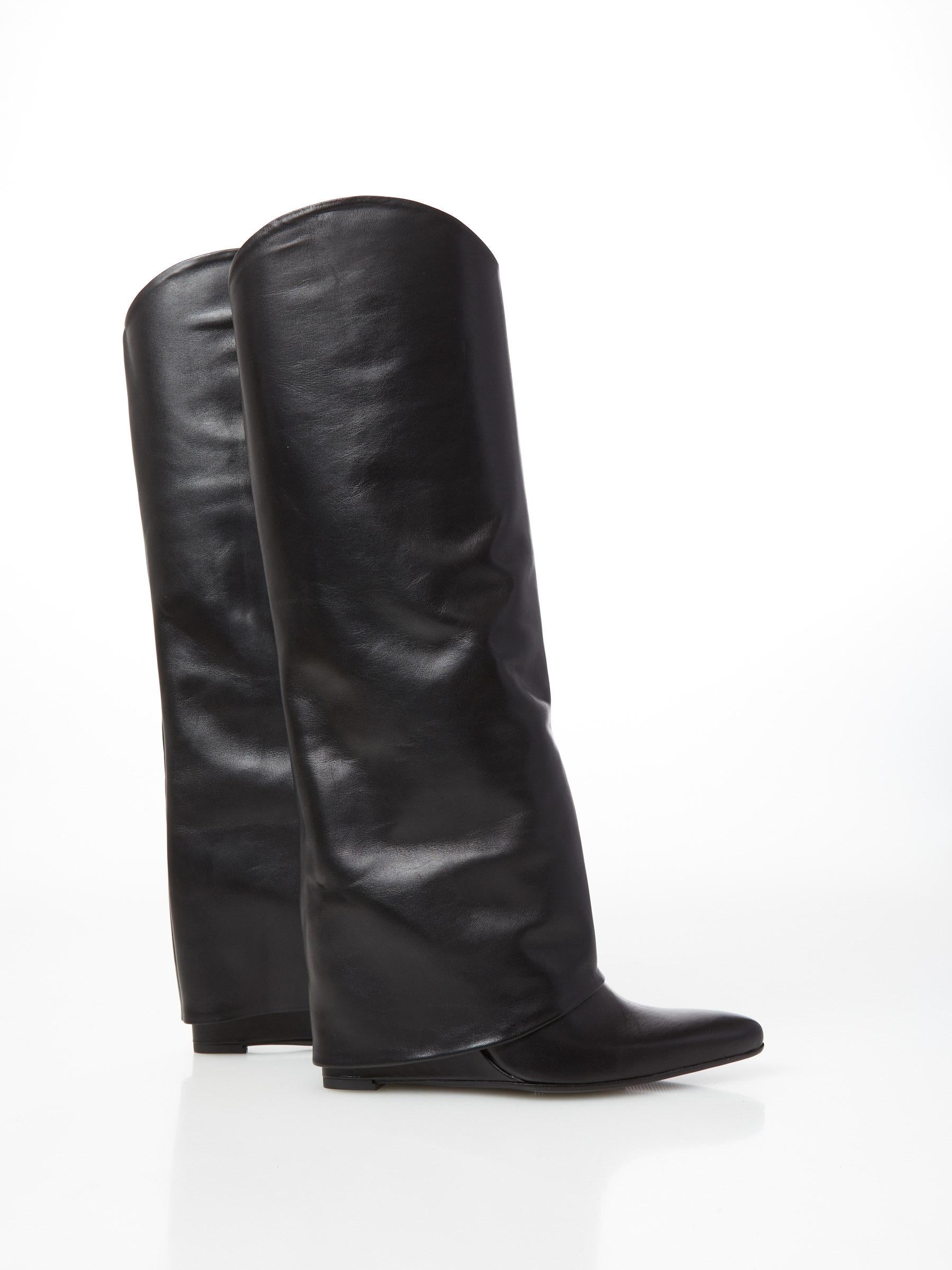 stivale alto con risvolto e rialzo interno STARIA150VIT NERO OVYE'