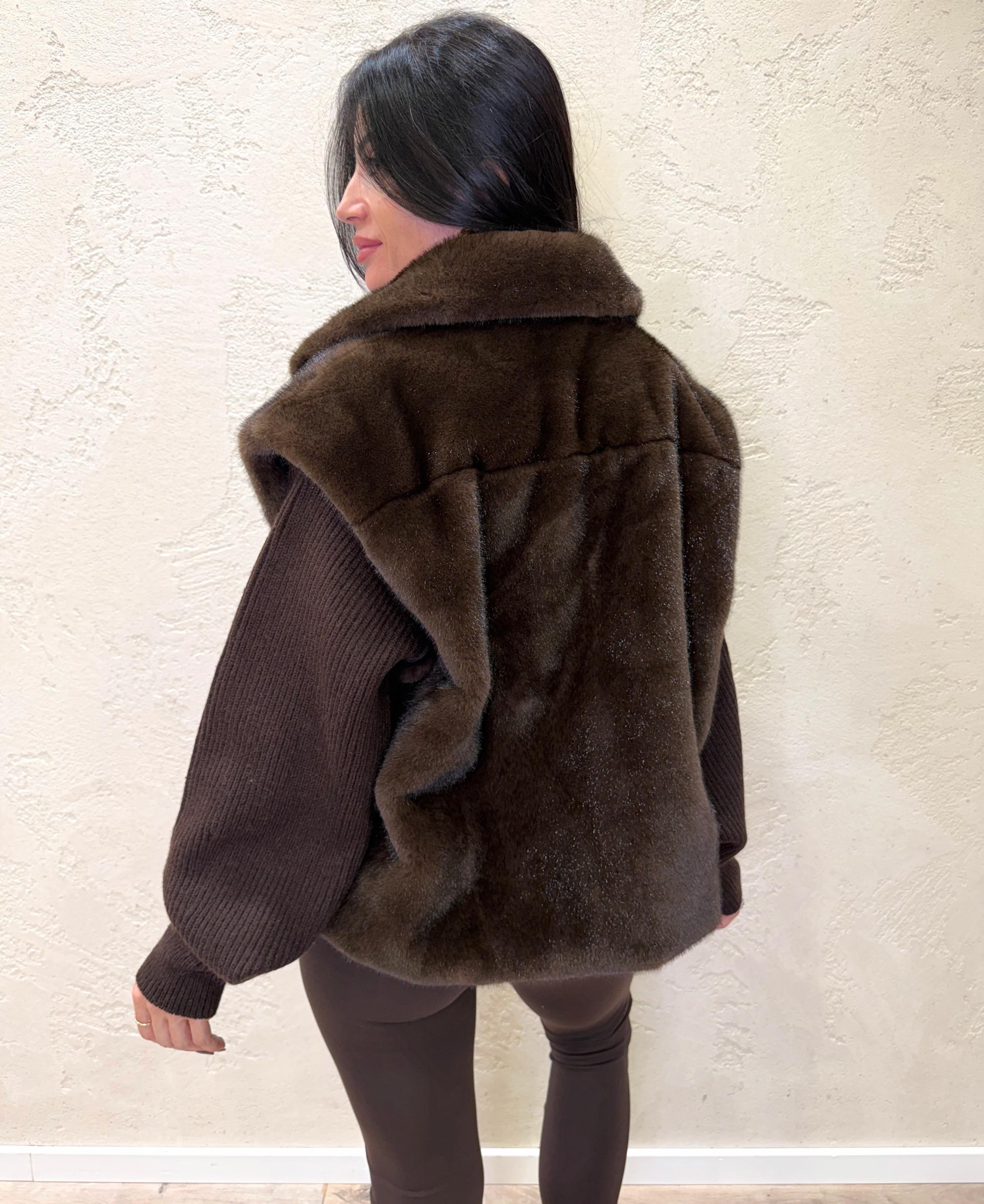 gilet in ecopelliccia con maniche in maglia removibili GPMT MORO ELEVI