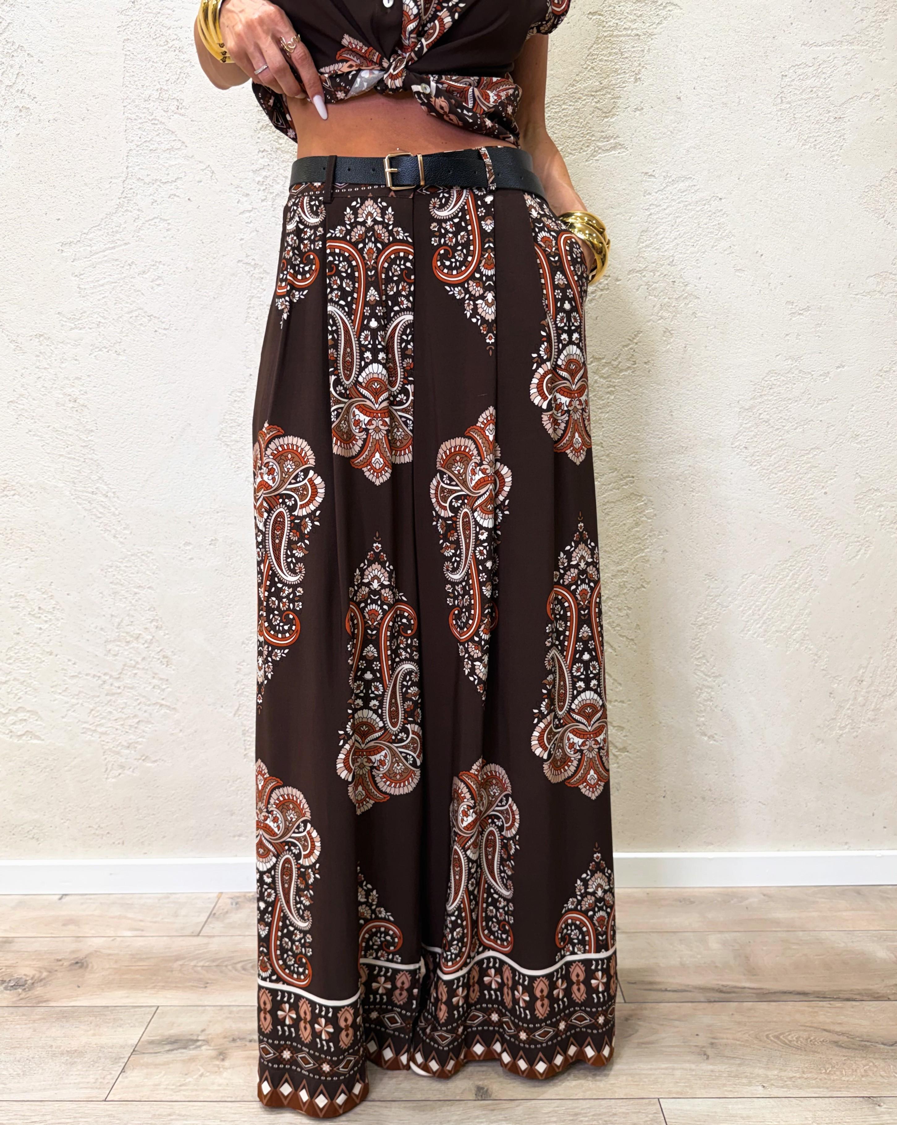 pantalone in 100% viscosa a palazzo con pinces frontali e fantasia etnica 16926H2 MORO SUSY MIX