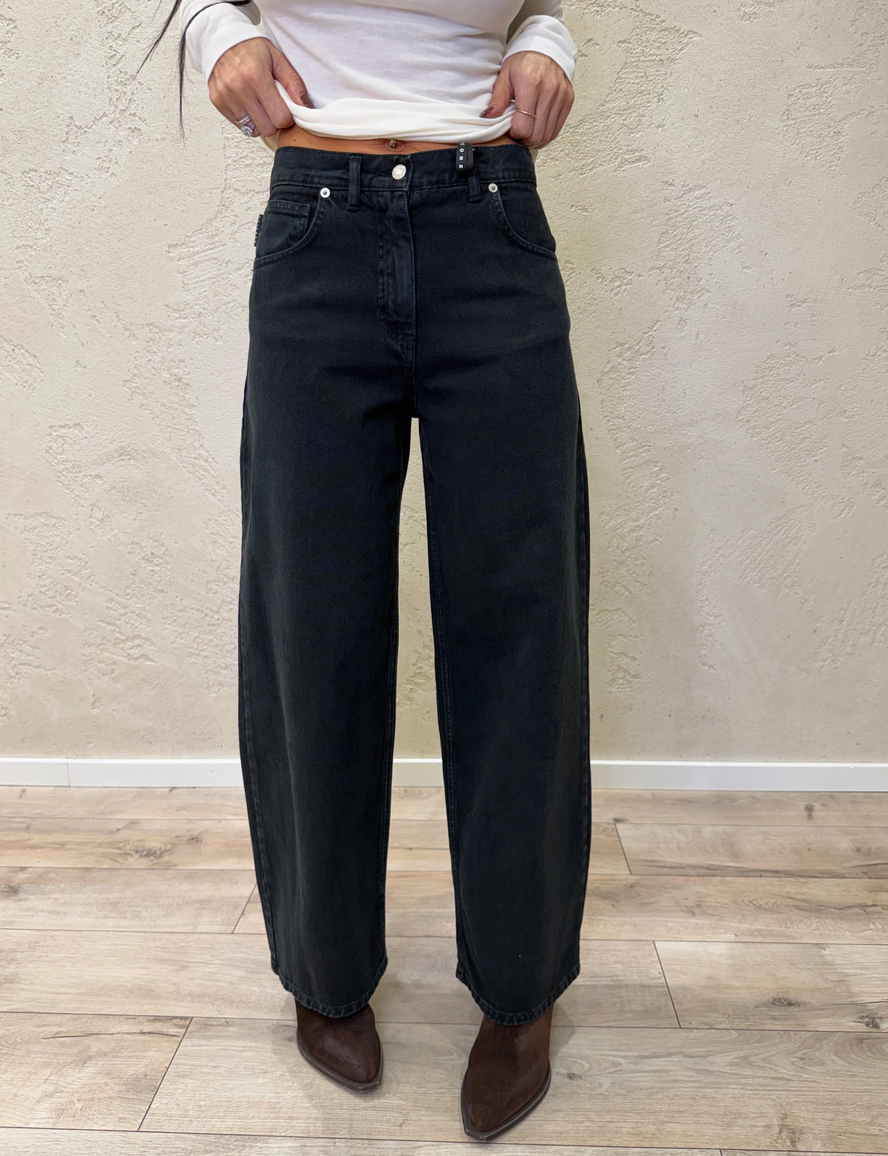 jeans modello bella gamba dritta PLS-P014 NERO HAVEONE