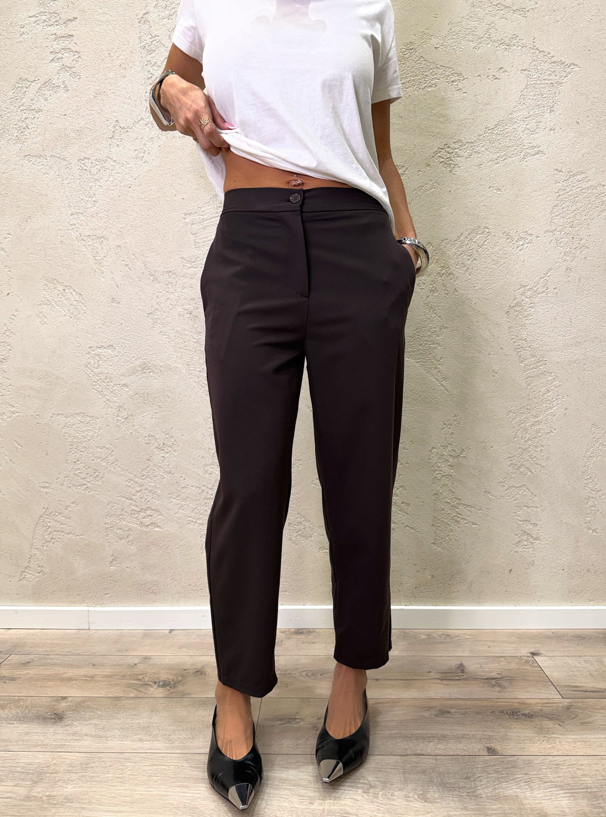 Pantalone dritto a gamba morbida