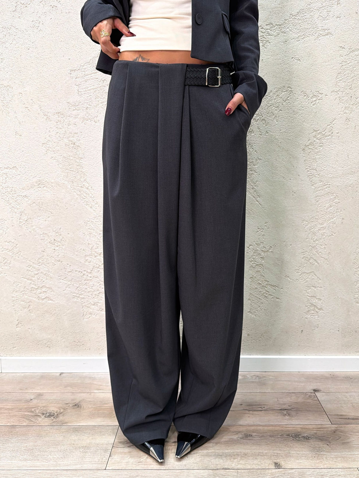 Pantalone palazzo "Niky" con cintura