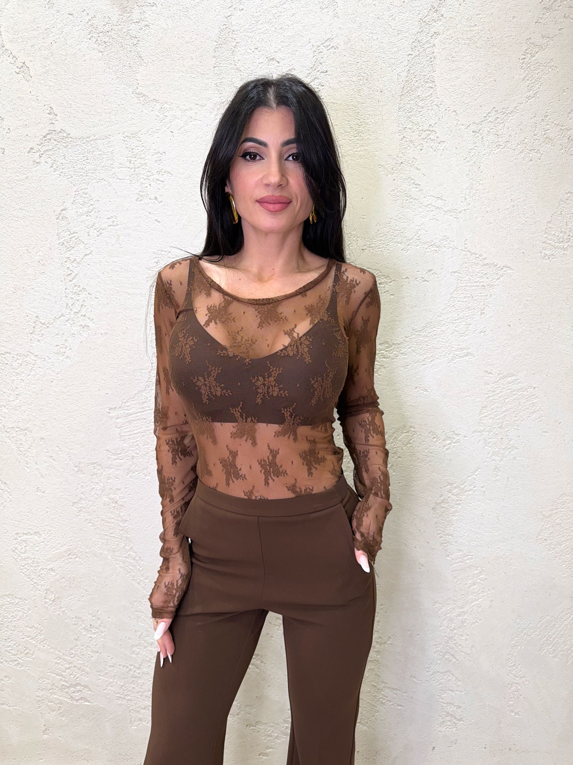 maglia in pizzo elasticizzata