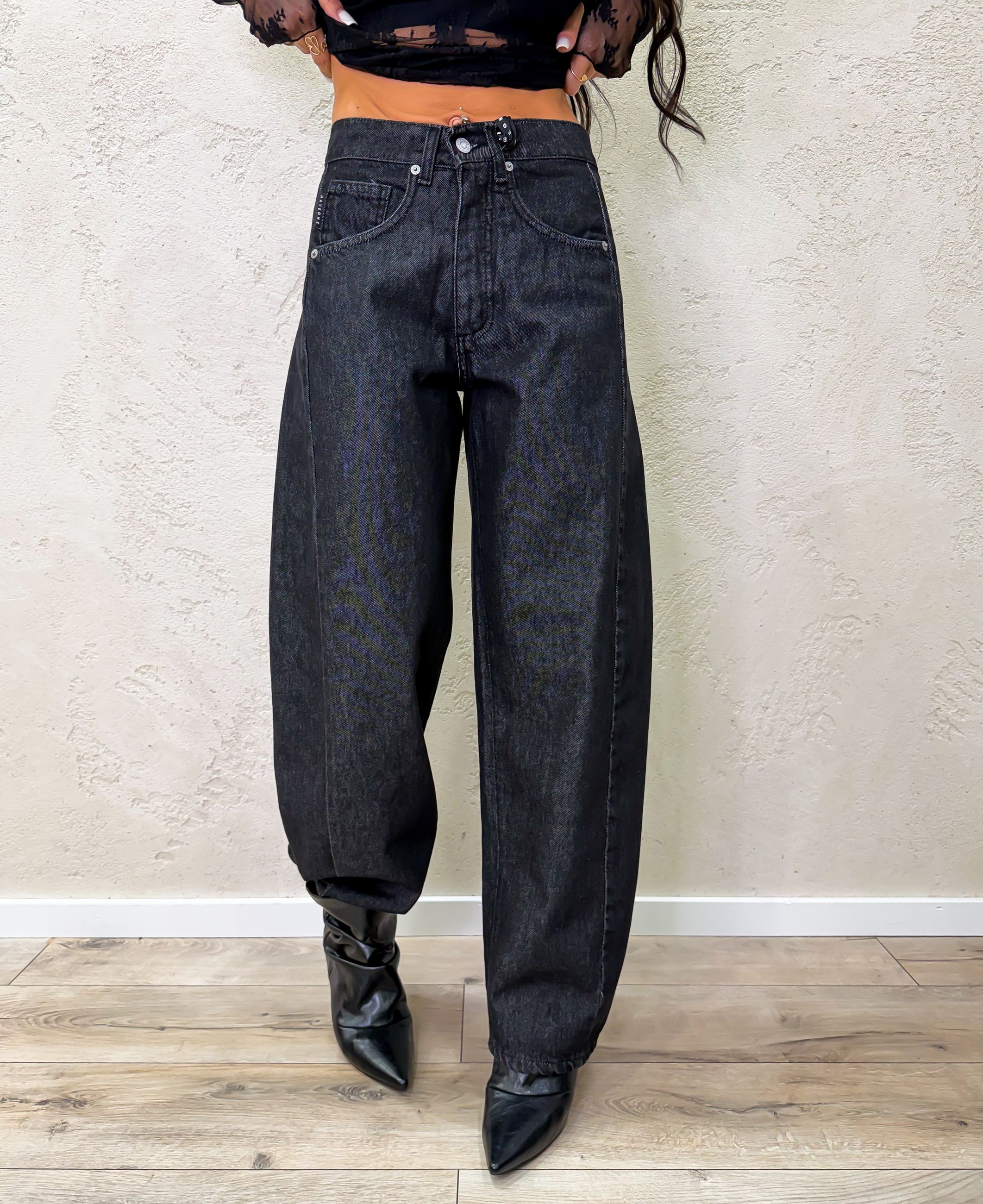 jeans modello lucy barrel fit