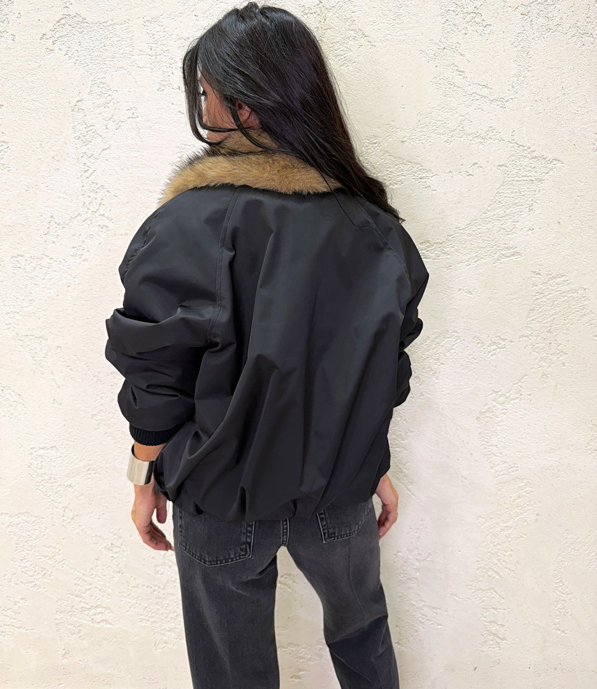 Bomber con collo in ecopelliccia