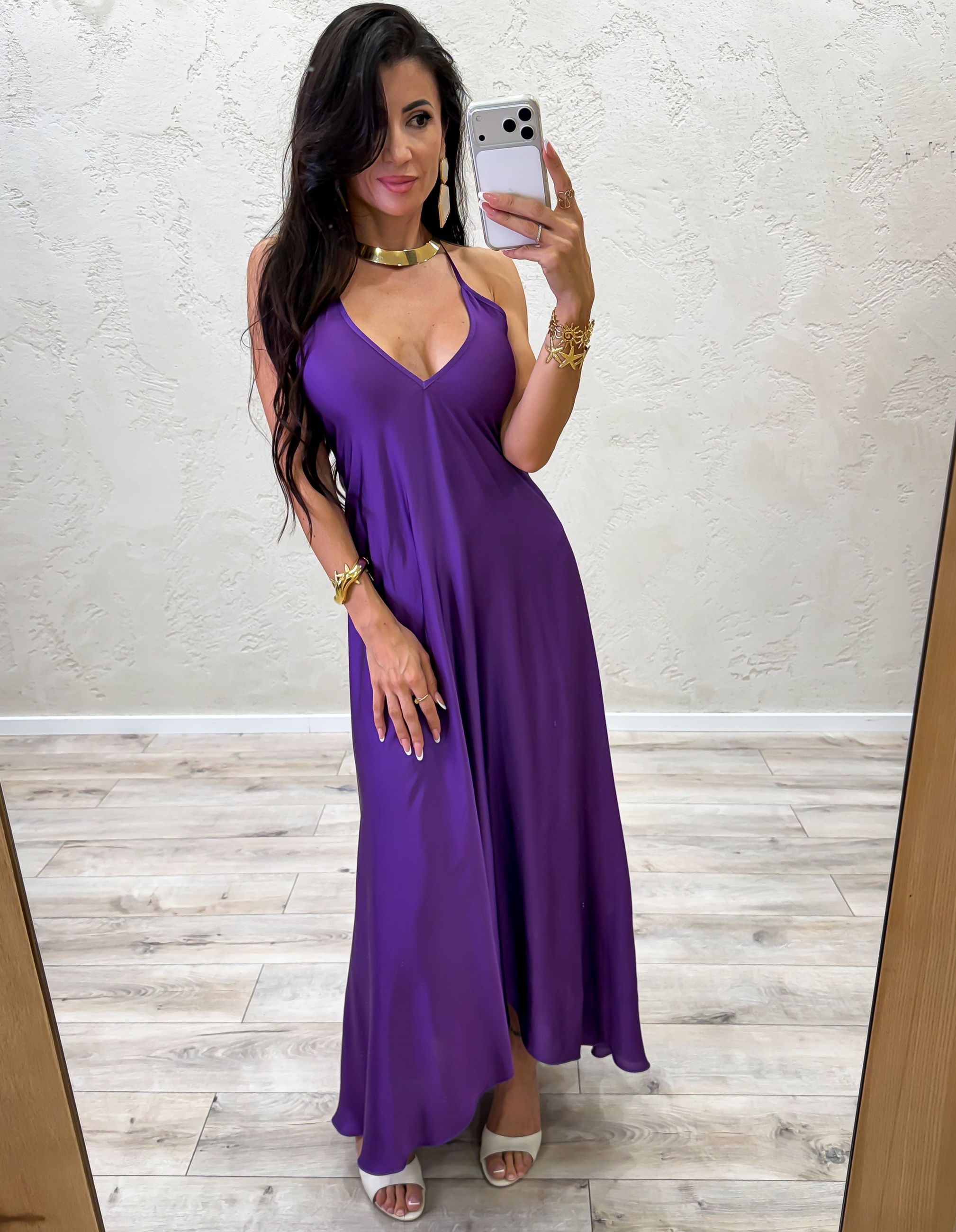 Abito lungo a fazzoletto con scollo a V
