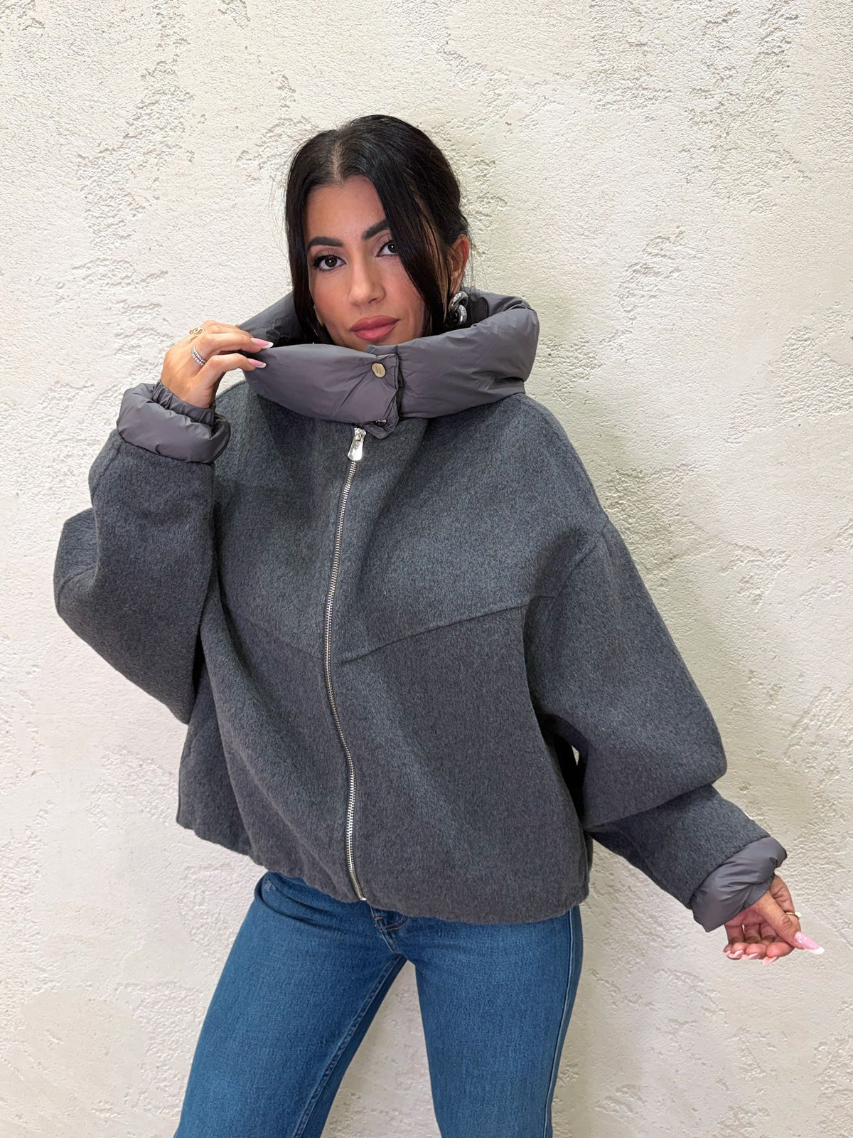 Cappotto in misto lana con cappuccio imbottito rimovibile