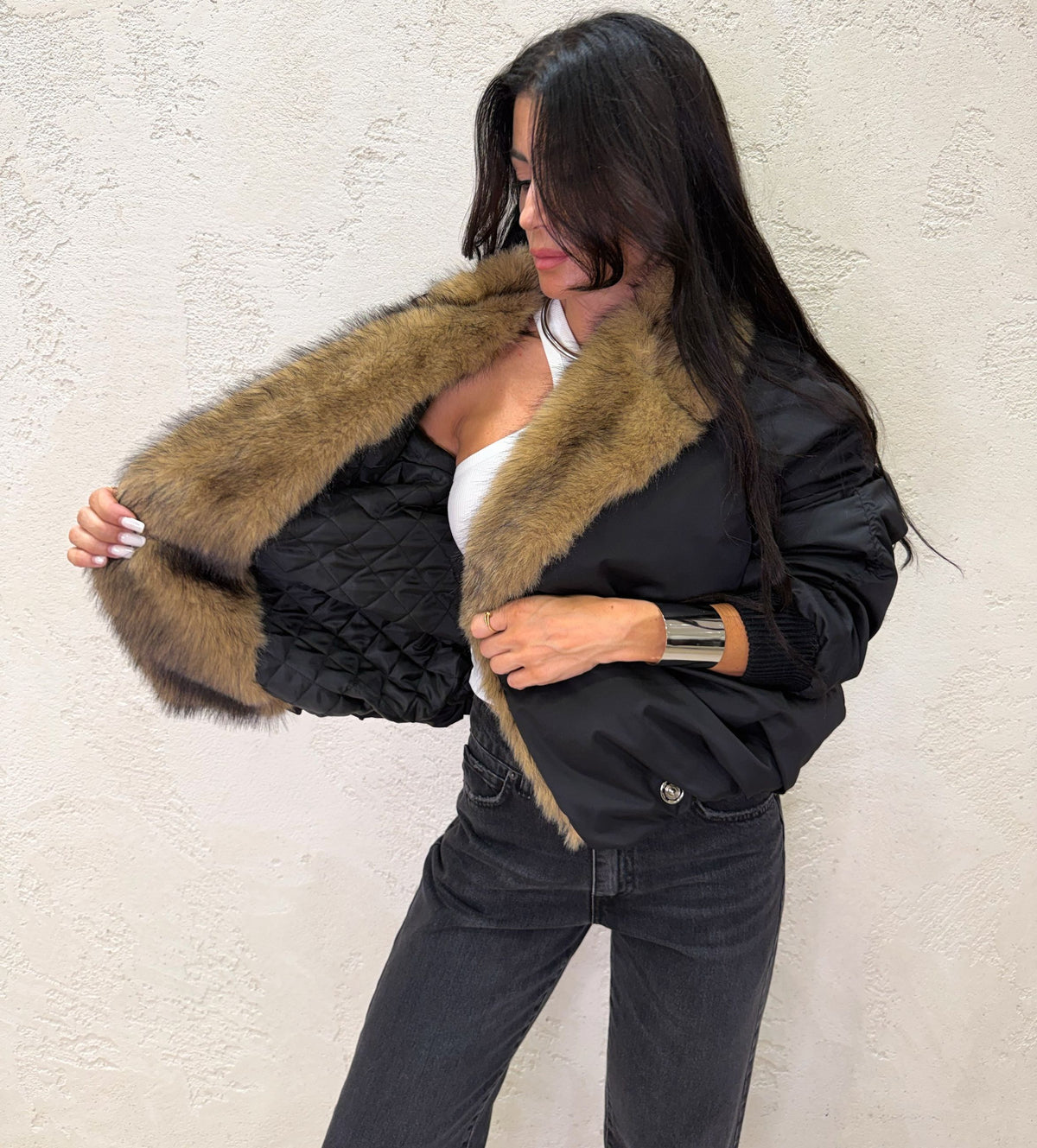Bomber con collo in ecopelliccia
